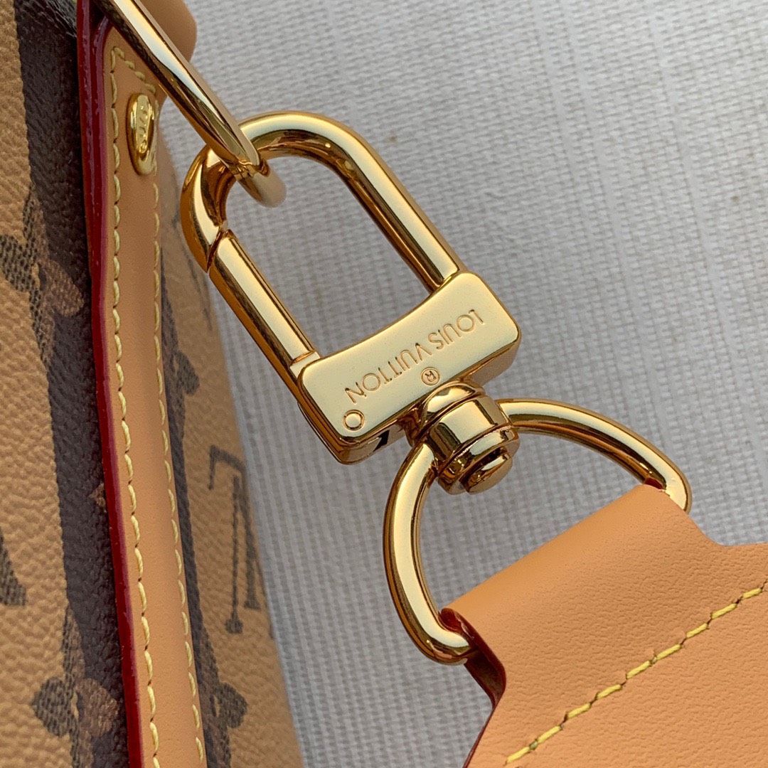 Túi xách nam Louis Vuitton Siêu Cấp TXNLV2324 z3280311482709 a95ad342e6a224ba6cf0960399374c02 510x510 - Túi xách nam Louis Vuitton Siêu Cấp TXNLV2324
