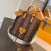 Túi xách nam Louis Vuitton Siêu Cấp TXNLV2324 z3280311668779 ea88ff0a30e119809bbcc385965414f7 100x100 - Túi xách nam Louis Vuitton Siêu Cấp TXNLV2324