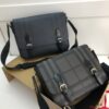 z3301305135475 3a4fc604c69866cbd3c40e079ae0788f 100x100 - Túi xách nam Burberry Siêu Cấp TXNSC2338