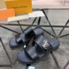 z3309459099519 45b2dde7f6a8d74ebf4ba64b4a6d5673 100x100 - Dép nam Louis Vuitton siêu cấp GNSC2351
