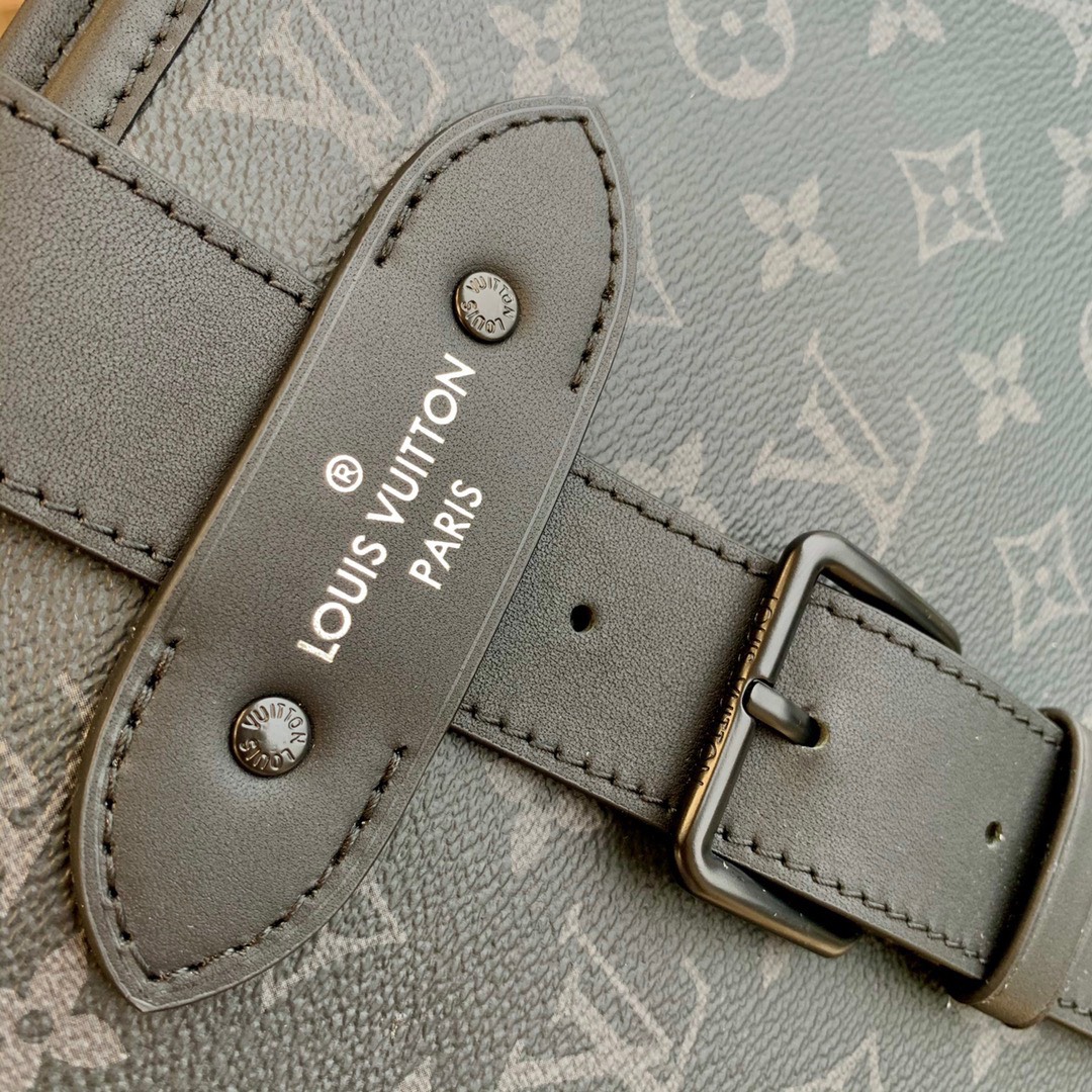 Túi xách nam Louis Vuitton Siêu Cấp TXNLV2357 z3314648760027 8a234feea109963c62aa22715a45230a 510x510 - Túi xách nam Louis Vuitton Siêu Cấp TXNLV2357