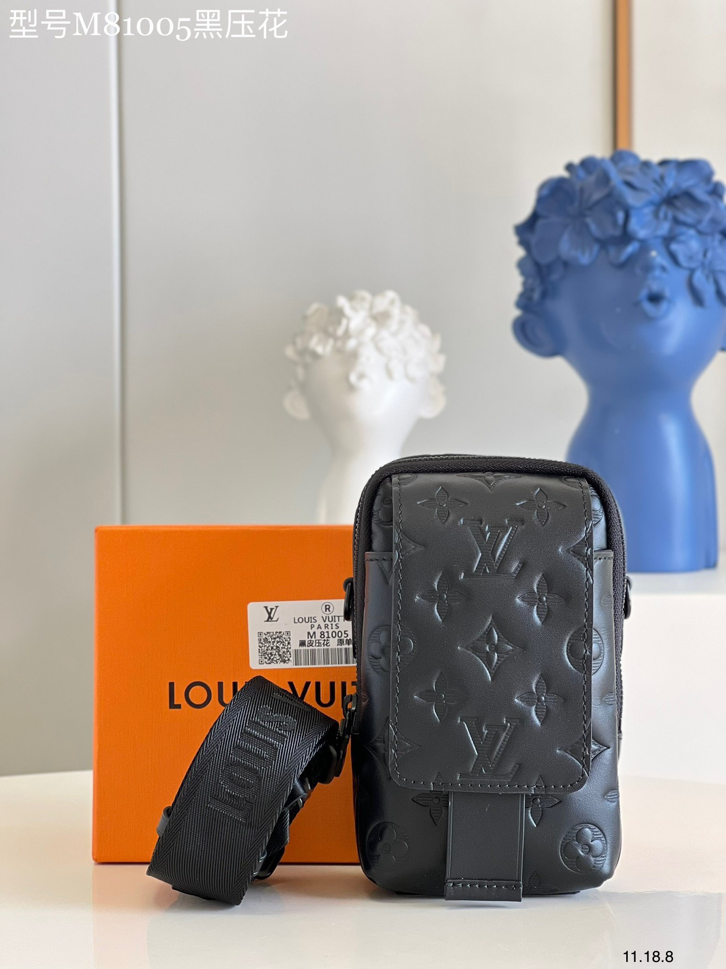 Túi xách nam Louis Vuitton Siêu Cấp TXNLV2369 z3327384936181 6a136068331a4ffbbd31ed24e6d675f1 510x680 - Túi xách nam Louis Vuitton Siêu Cấp TXNLV2369