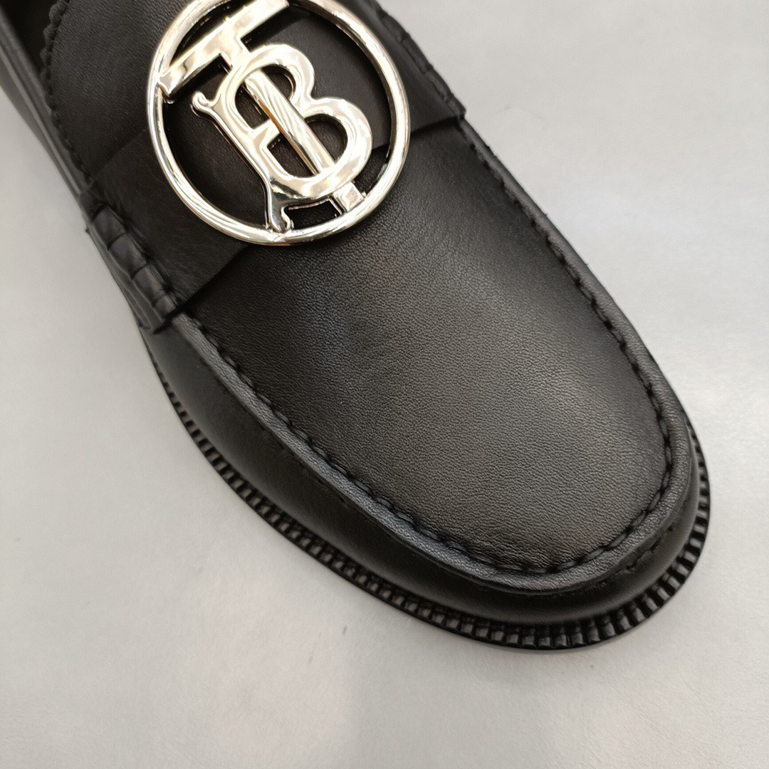 Giày nam Burberry Siêu cấp MSBB2397 z3348975054322 294b89aca5d26fca6262e0e72bc3b7ae 510x510 - Giày nam Burberry Siêu cấp MSBB2397