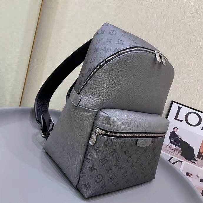 Túi xách nam Louis Vuitton Siêu Cấp TXNLV2443 z3395439083772 642a5c28907f4127d2303de673f44762 510x510 - Túi xách nam Louis Vuitton Siêu Cấp TXNLV2443