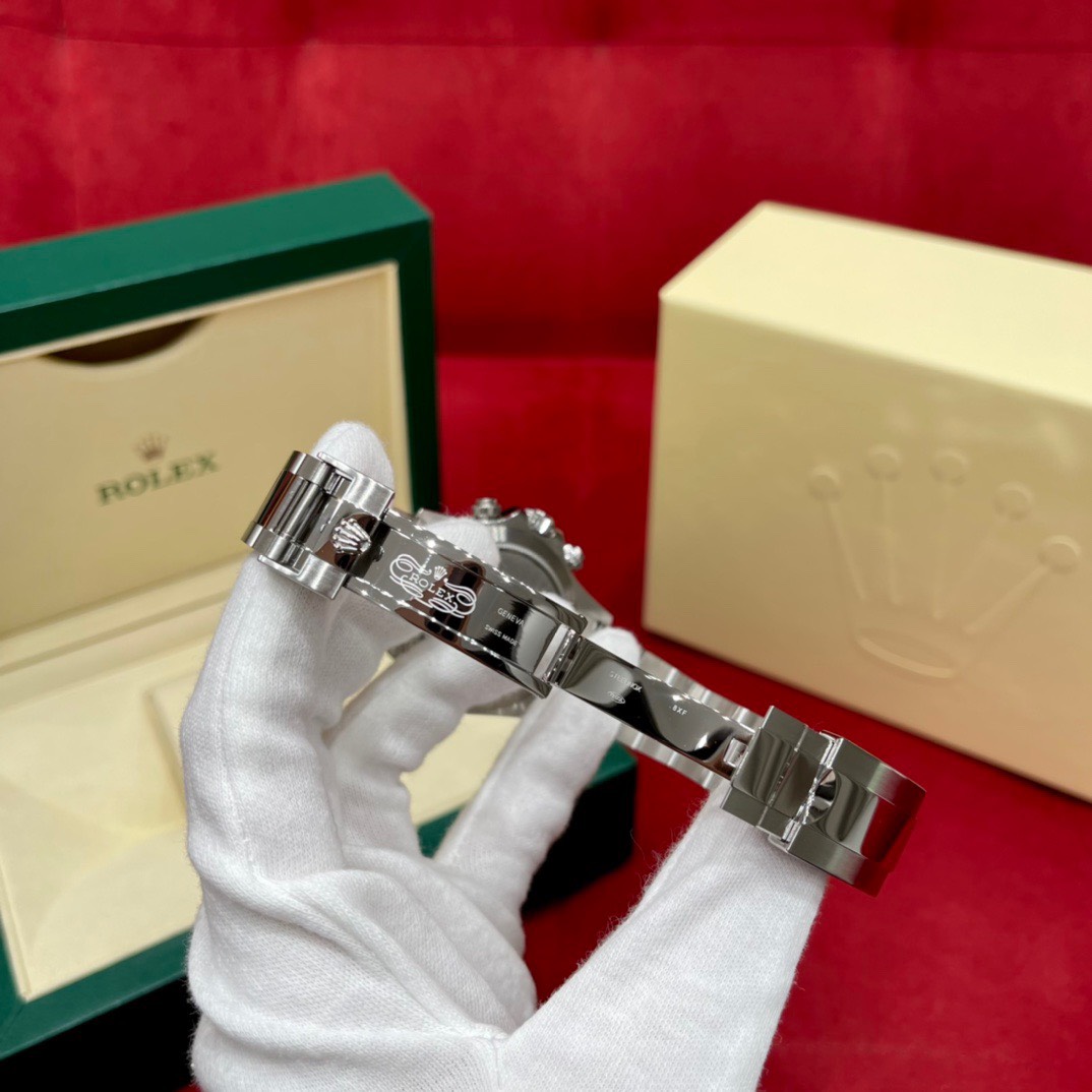 Đồng hồ Rolex Siêu Cấp DHRL2459 z3435452075798 102baefe9185b9326038bf1267357c3b 510x510 - Đồng hồ Rolex Siêu Cấp DHRL2459