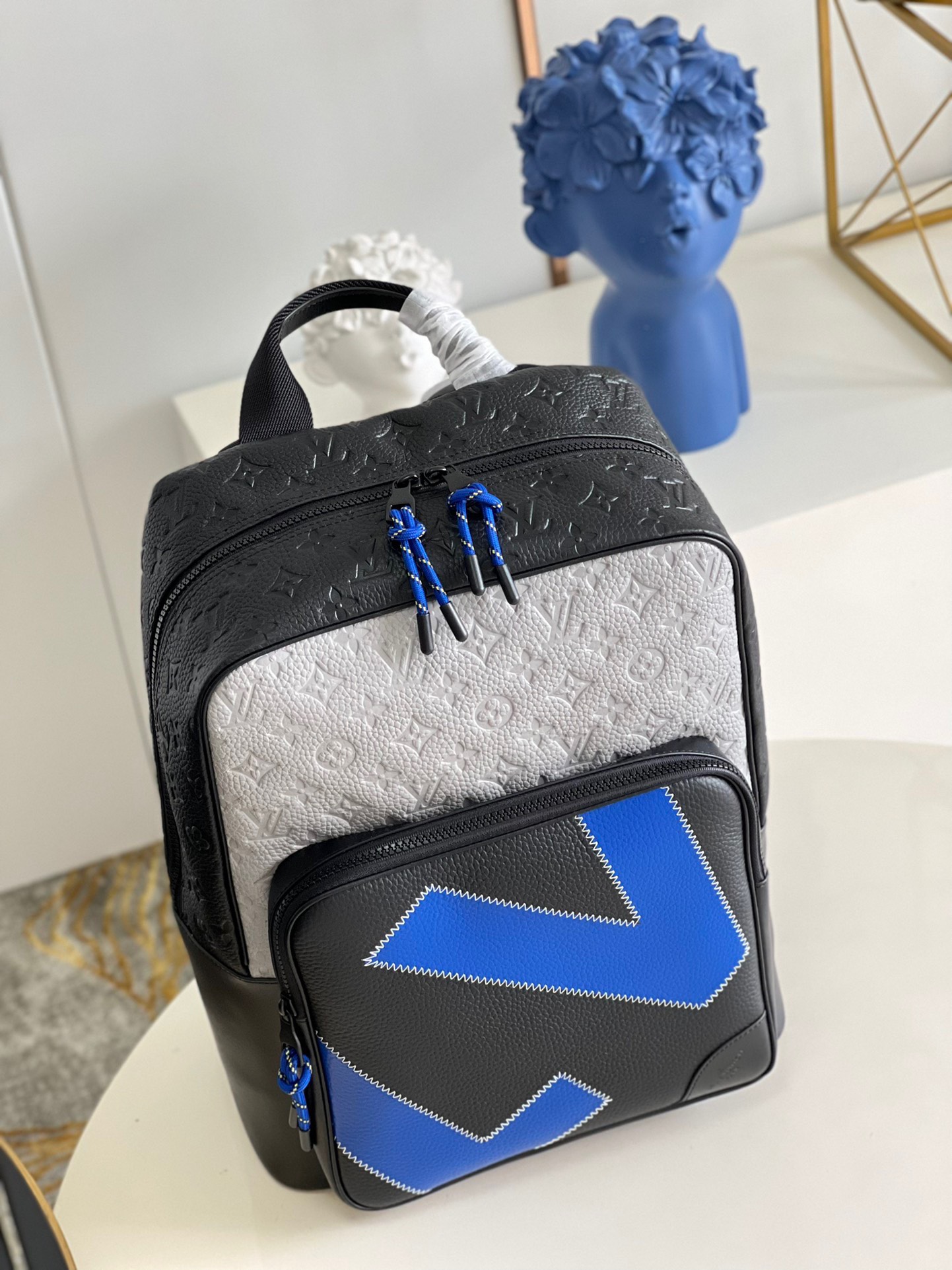 Túi xách nam Louis Vuitton Siêu Cấp TXNLV2474 z3453304954879 d51484bcad9c93c22a74c65991f399cb 510x680 - Túi xách nam Louis Vuitton Siêu Cấp TXNLV2474