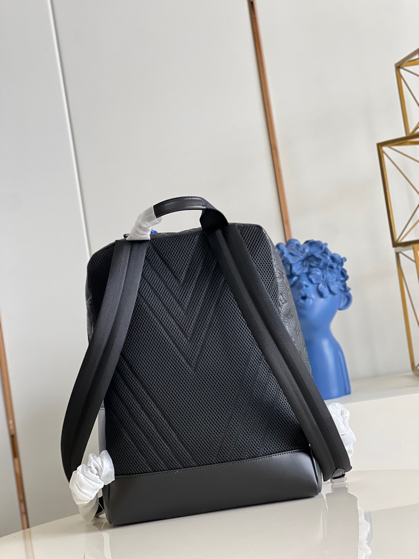 Túi xách nam Louis Vuitton Siêu Cấp TXNLV2474 z3453304978178 0da9c4dc337635a9ce72aa570288b305 510x680 - Túi xách nam Louis Vuitton Siêu Cấp TXNLV2474