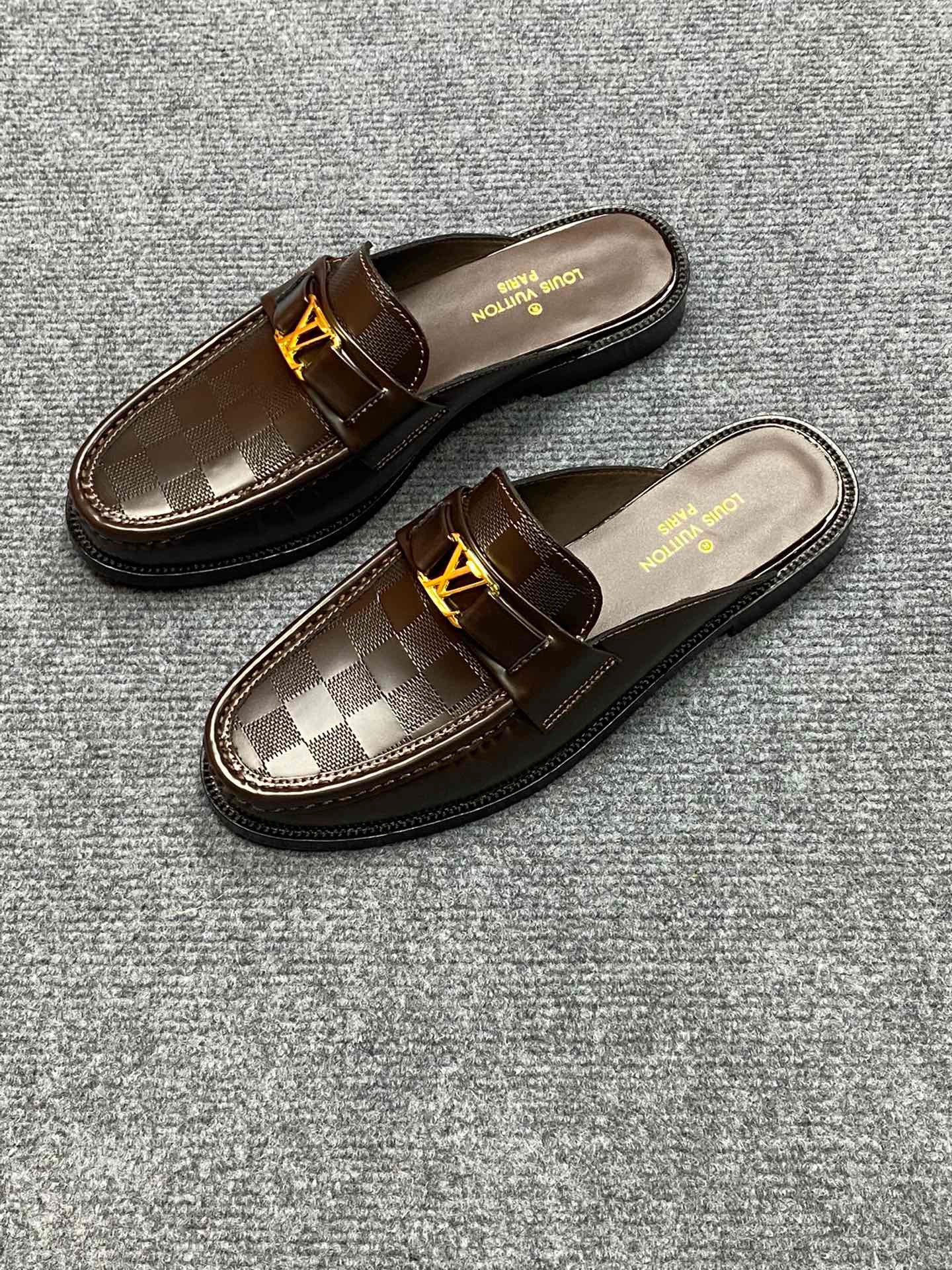 Giày Nam Louis Vuitton Siêu Cấp GNLV2477 z3453306700379 fb05b41de9eac618ac9b069386ddedd5 510x680 - Giày Nam Louis Vuitton Siêu Cấp GNLV2477