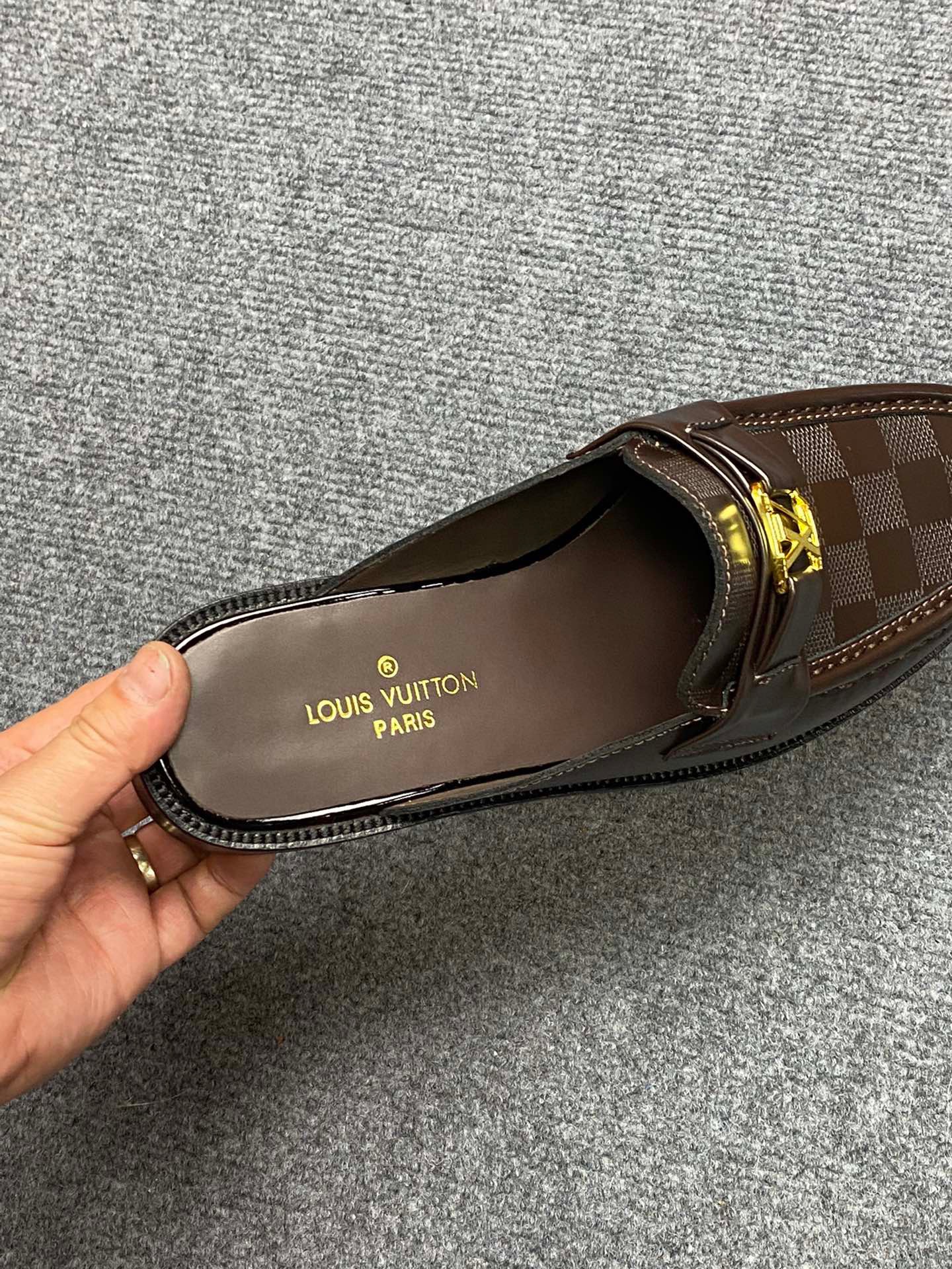 Giày Nam Louis Vuitton Siêu Cấp GNLV2477 z3453306720893 dd4f8f9a536857ddf6edac4c5513b9e3 510x680 - Giày Nam Louis Vuitton Siêu Cấp GNLV2477