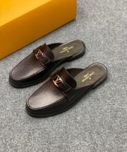 Giày Nam Louis Vuitton Siêu Cấp GNLV2482 z3453317969836 e06fc515f3b1c6b538c334454980a486 247x296 - Giày Nam Louis Vuitton Siêu Cấp GNLV2482