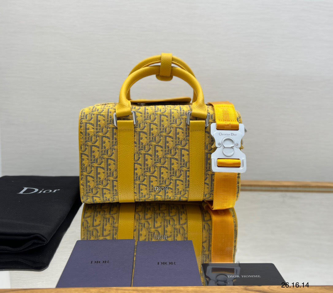 Túi xách nam Dior siêu cấp TXSC2518 z3493433719269 076affc36e33e87fc1efc377b37fcbc5 510x448 - Túi xách nam Dior siêu cấp TXSC2518
