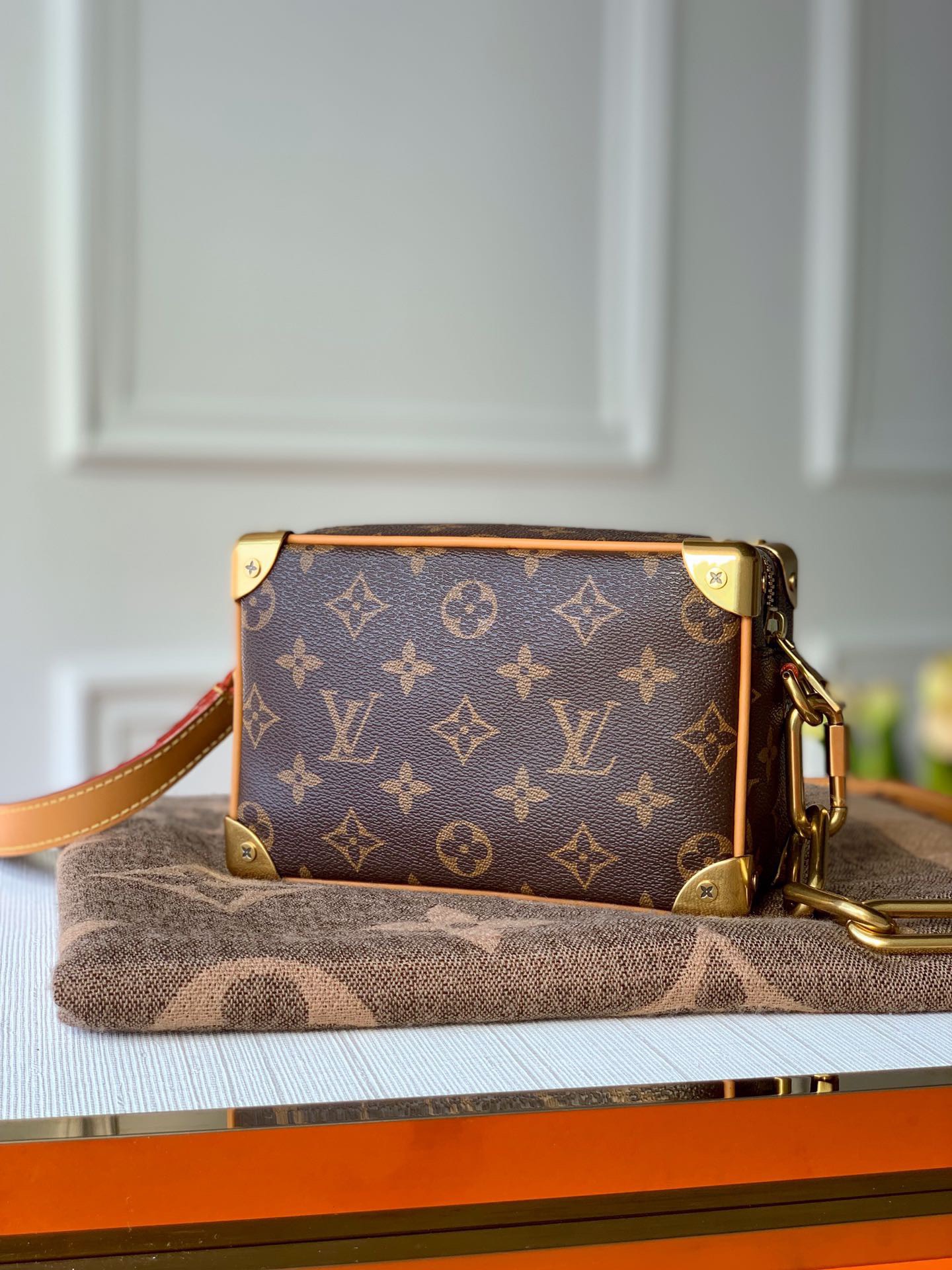 Túi xách nam Louis Vuitton Siêu Cấp TXNLV2534 z3508912599670 89c05b96eef3862f03590272e6fe7261 510x680 - Túi xách nam Louis Vuitton Siêu Cấp TXNLV2534