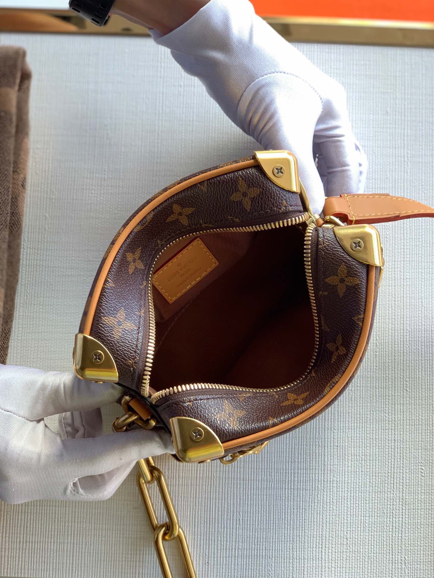 Túi xách nam Louis Vuitton Siêu Cấp TXNLV2534 z3508912612054 f9aae1e59774731bf12ab0559f4f6f93 510x680 - Túi xách nam Louis Vuitton Siêu Cấp TXNLV2534