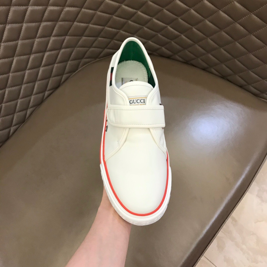 Giày Nam Gucci Siêu Cấp GNGC2529 z3508912940775 e54da2810a59f2145b04fadf1a3f909e 510x510 - Giày Nam Gucci Siêu Cấp GNGC2529