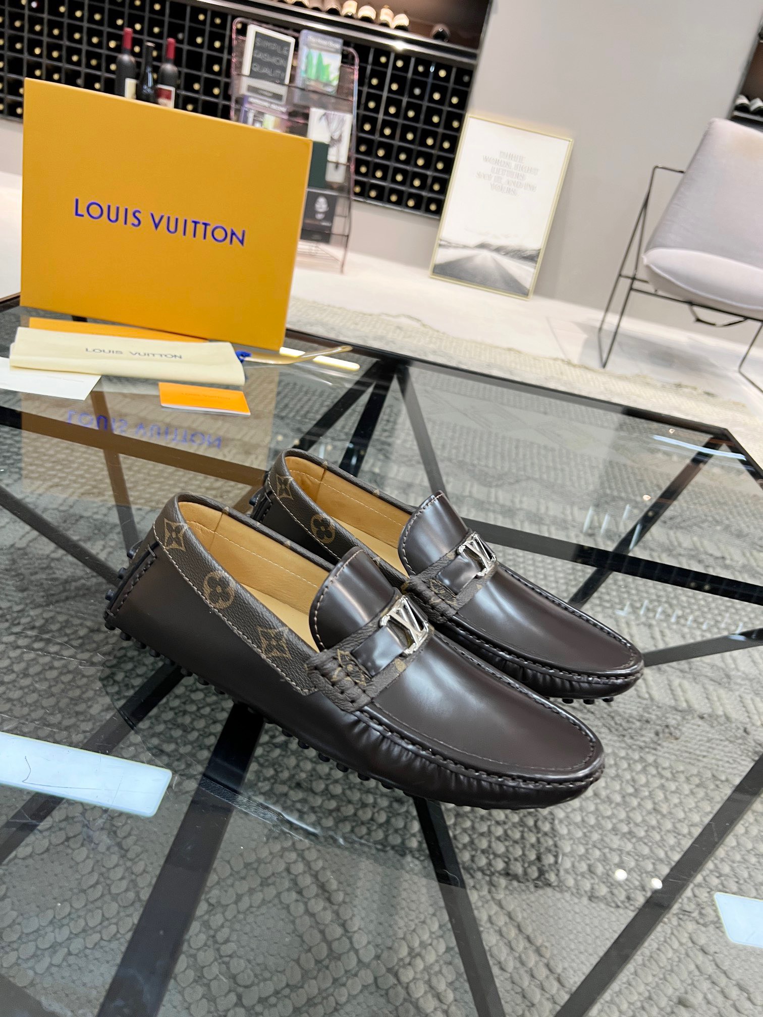 Giày Nam Louis Vuitton Siêu Cấp GNLV2537 z3516562790508 bba02ed078ea0d81b9e96a5b8d2092d7 510x680 - Giày Nam Louis Vuitton Siêu Cấp GNLV2537