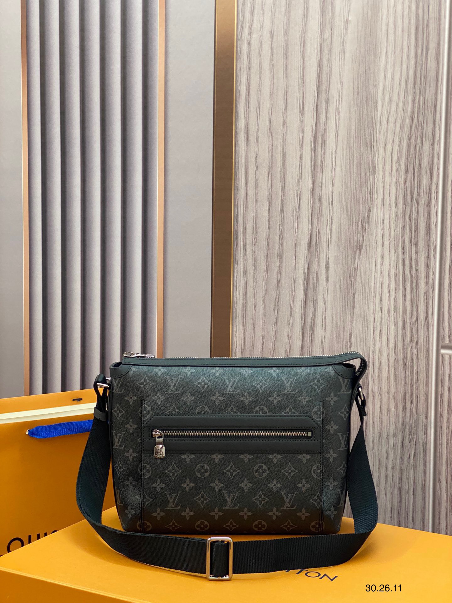 Túi xách nam Louis Vuitton Siêu Cấp TXNLV2547 z3530972334954 2a0b5baf2873af22ec05c5319233e93e 510x680 - Túi xách nam Louis Vuitton Siêu Cấp TXNLV2547