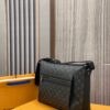 Túi xách nam Louis Vuitton Siêu Cấp TXNLV2547 z3530972658948 dae04b2d1f3ab7776cfd9565fedf8371 100x100 - Túi xách nam Louis Vuitton Siêu Cấp TXNLV2547
