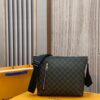 Túi xách nam Louis Vuitton Siêu Cấp TXNLV2550 z3530973126250 325f706d2f5d38cfb419a2af9c6781ec 100x100 - Túi xách nam Louis Vuitton Siêu Cấp TXNLV2550