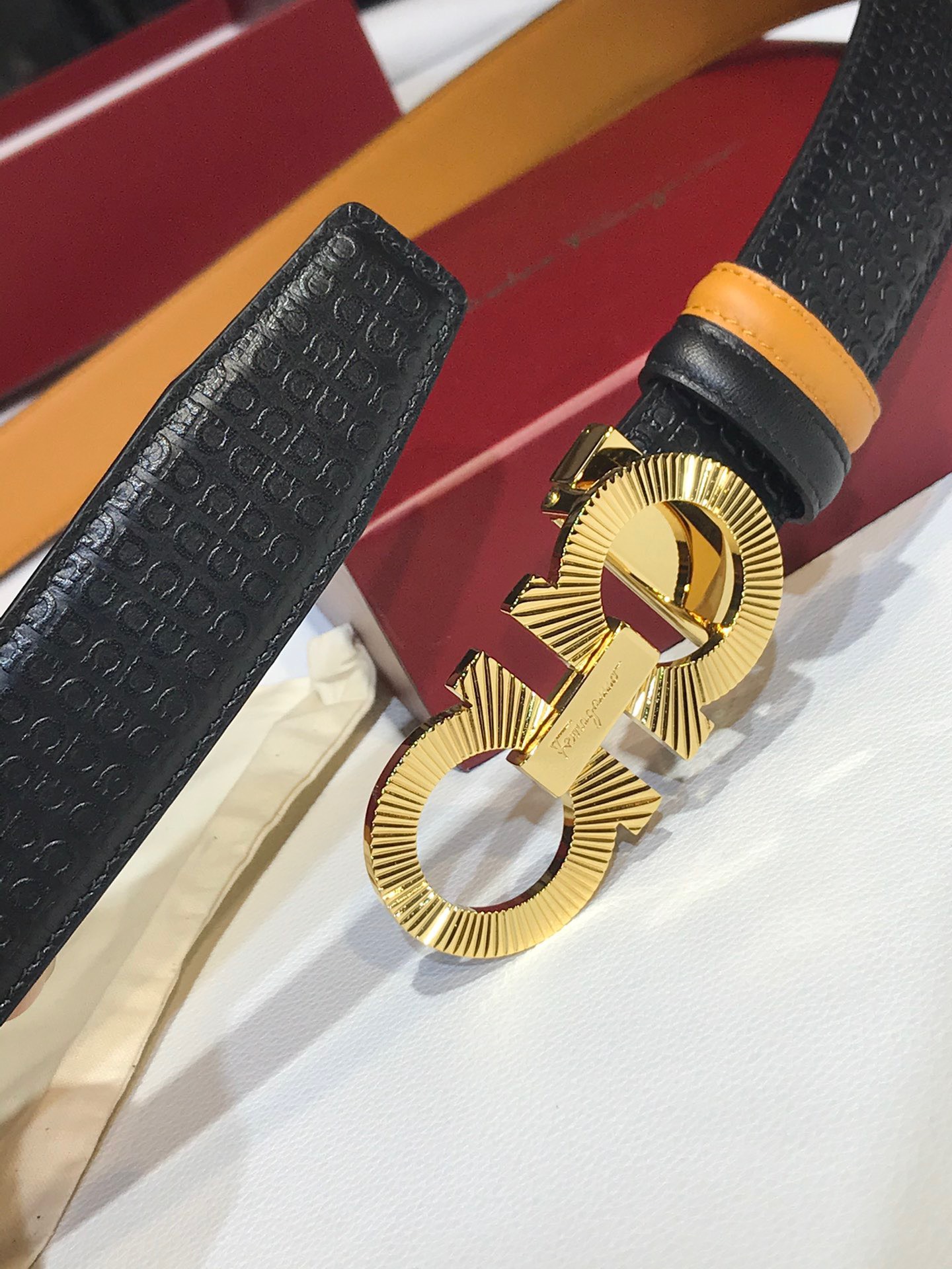 Thắt lưng nam Salvatore Ferragamo siêu cấp TLSC2552 z3534189199628 0a564a64badf8fa31ffce3abe5c60c32 510x680 - Thắt lưng nam Salvatore Ferragamo siêu cấp TLSC2552