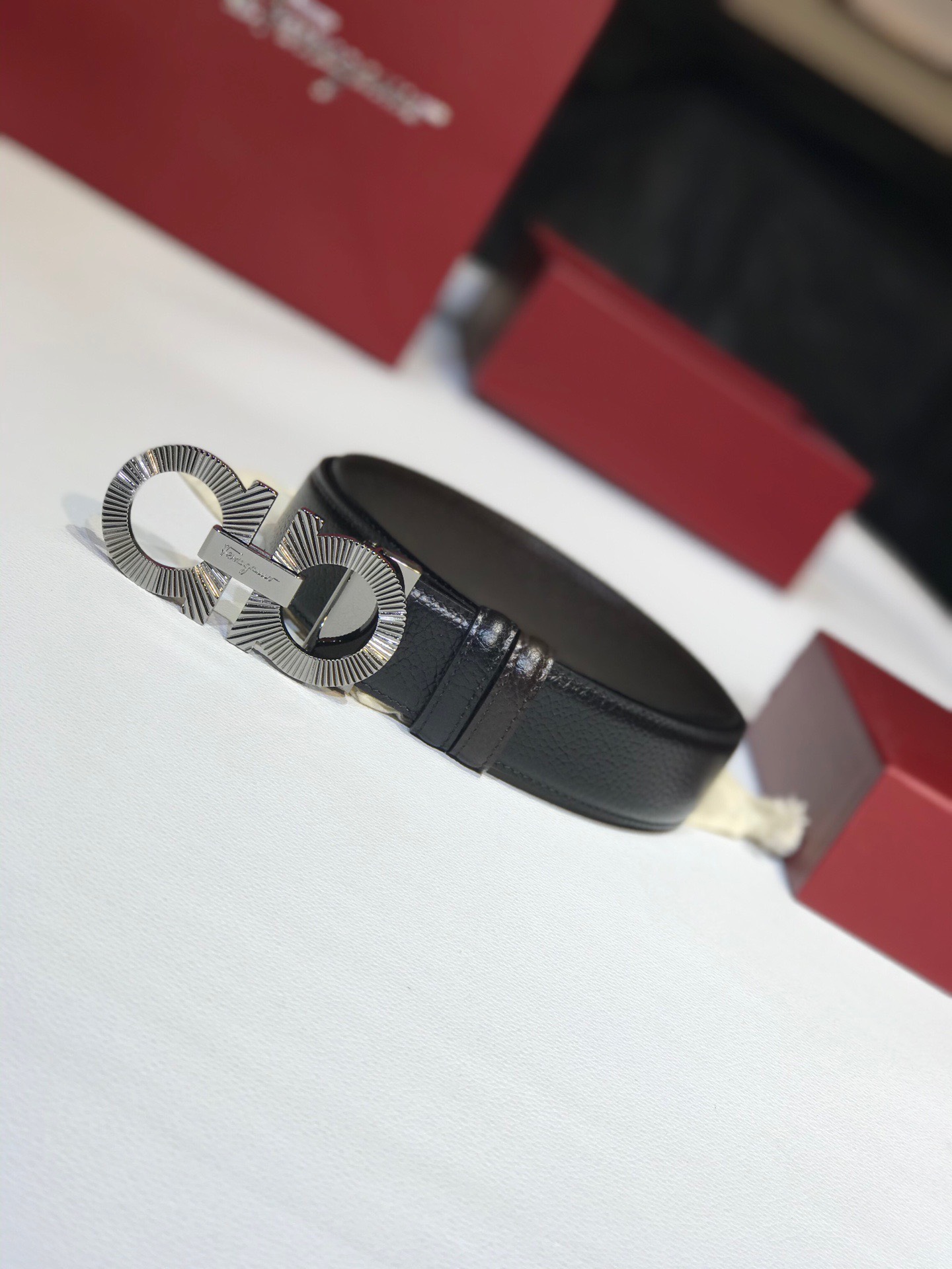 Thắt lưng nam Salvatore Ferragamo siêu cấp TLSC2553 z3534189521826 f0a89aeb436fadad3d72fbfaa37e3dc4 510x680 - Thắt lưng nam Salvatore Ferragamo siêu cấp TLSC2553