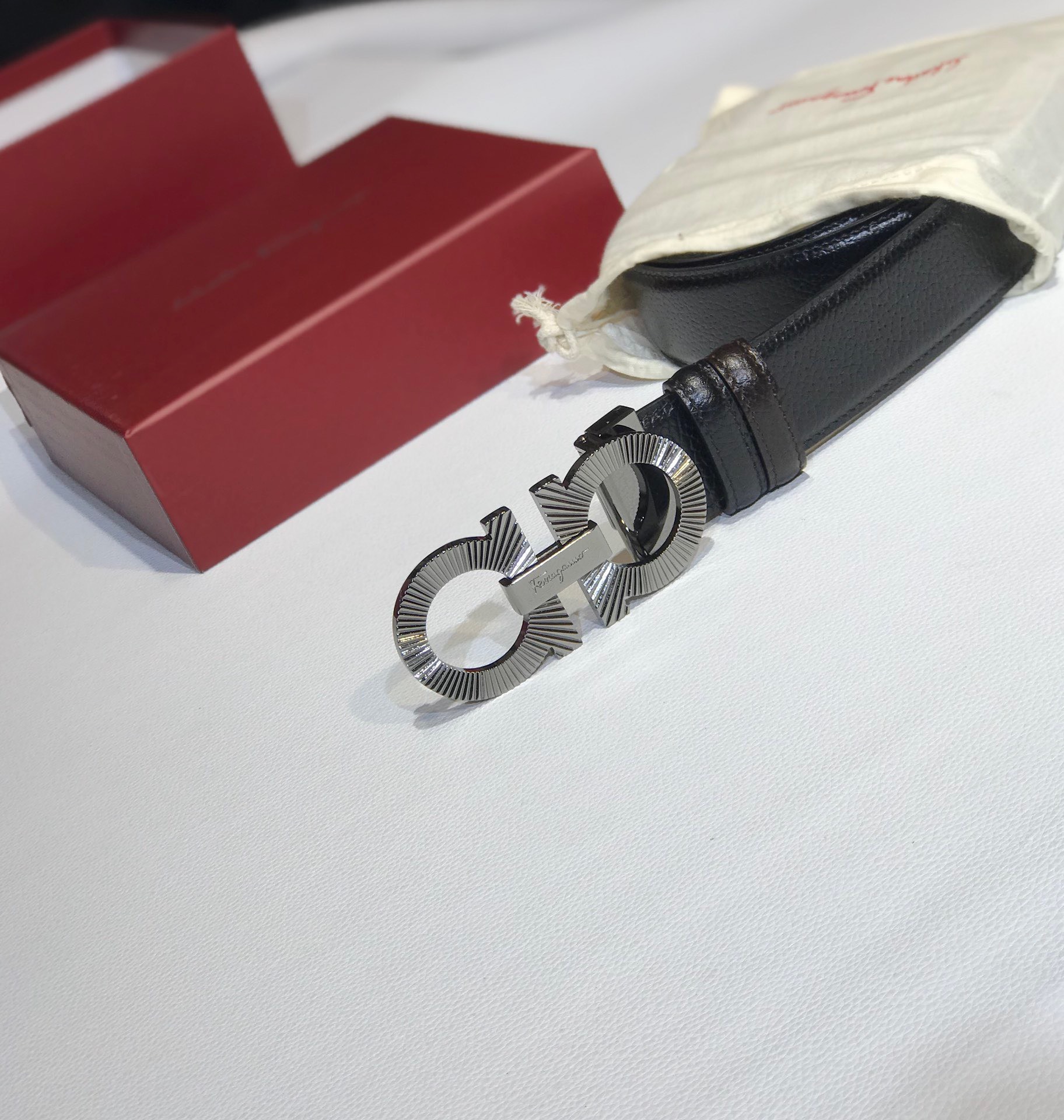 Thắt lưng nam Salvatore Ferragamo siêu cấp TLSC2553 z3534189659692 704ae65b419267d4d8ab121f9b80a2c3 510x537 - Thắt lưng nam Salvatore Ferragamo siêu cấp TLSC2553