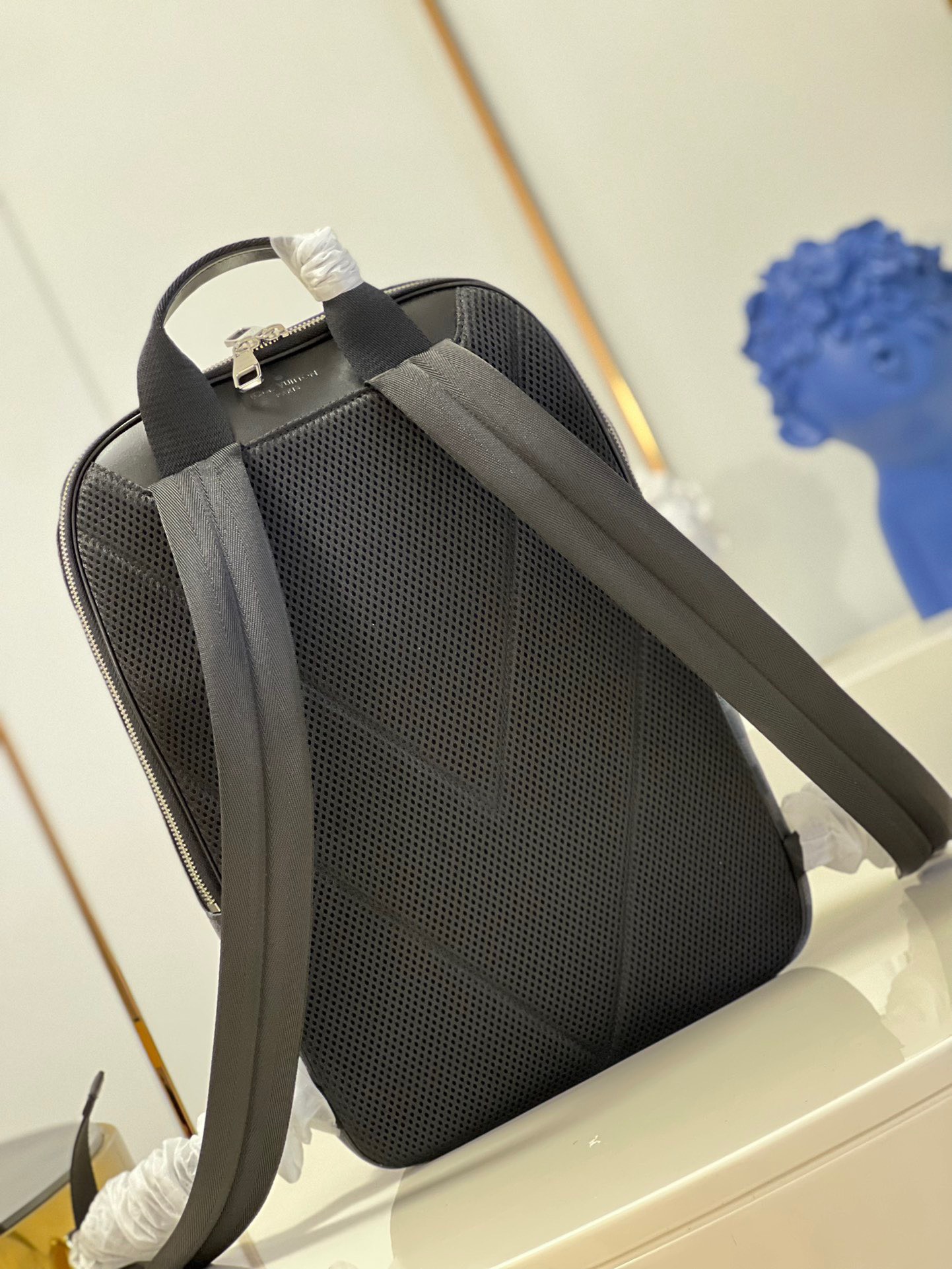 Túi xách nam Louis Vuitton Siêu Cấp TXNLV2559 z3543828638474 162c97b8a008cb9e5e18360ca122d7fe 510x680 - Túi xách nam Louis Vuitton Siêu Cấp TXNLV2559