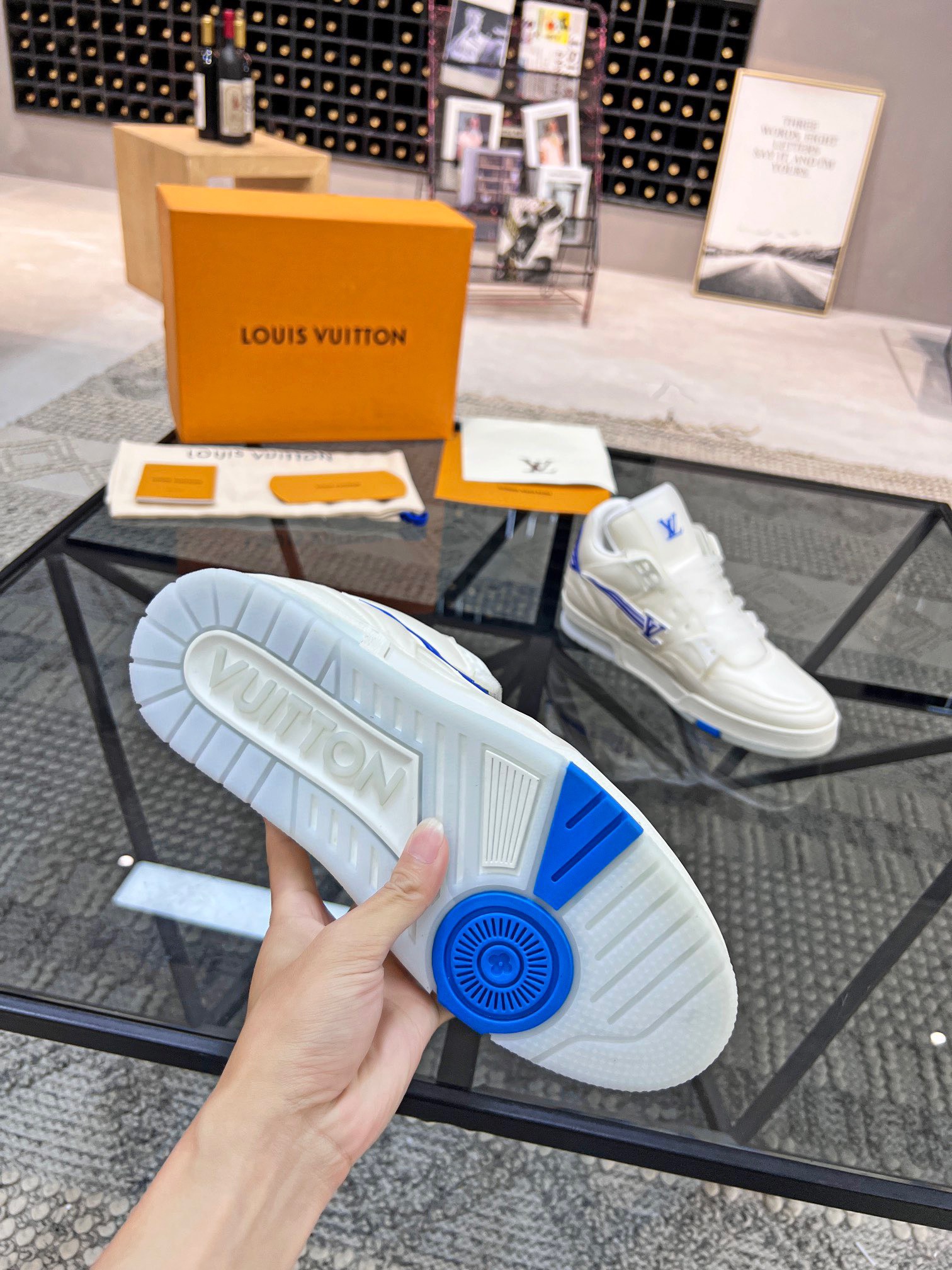 Giày Nam Louis Vuitton Siêu Cấp GNLV2561 z3546079422954 af777b7c430aa3a7d4874afde6cf1fde 510x680 - Giày Nam Louis Vuitton Siêu Cấp GNLV2561