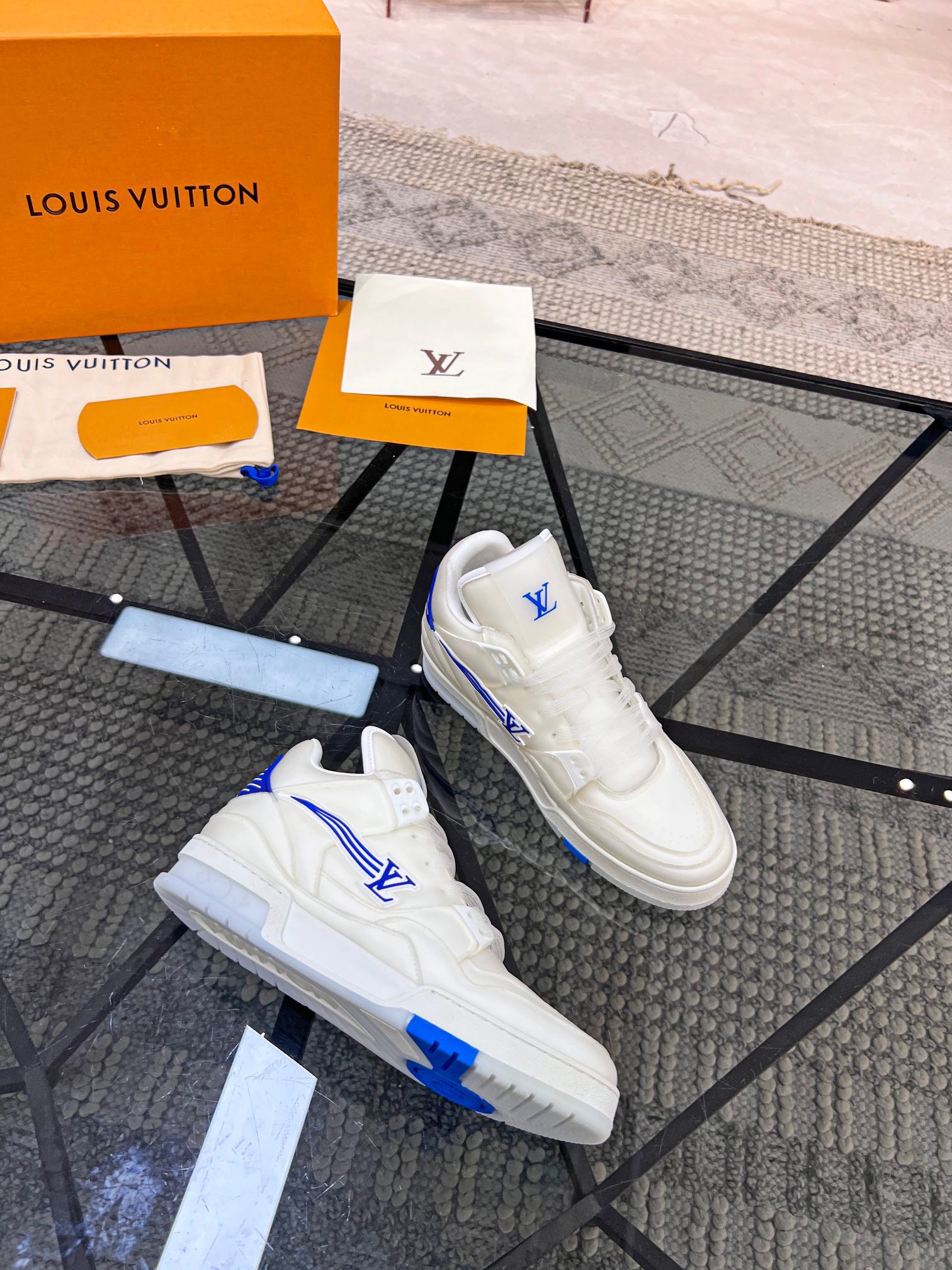Giày Nam Louis Vuitton Siêu Cấp GNLV2561 z3546079491553 1fa86ced6f12b0c7865057edbcb7f449 510x680 - Giày Nam Louis Vuitton Siêu Cấp GNLV2561