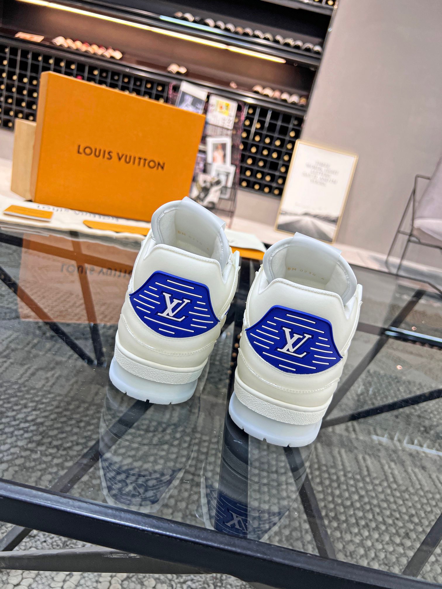 Giày Nam Louis Vuitton Siêu Cấp GNLV2561 z3546079577055 c717b327201f304d3a1f66b193c2a1d5 510x680 - Giày Nam Louis Vuitton Siêu Cấp GNLV2561