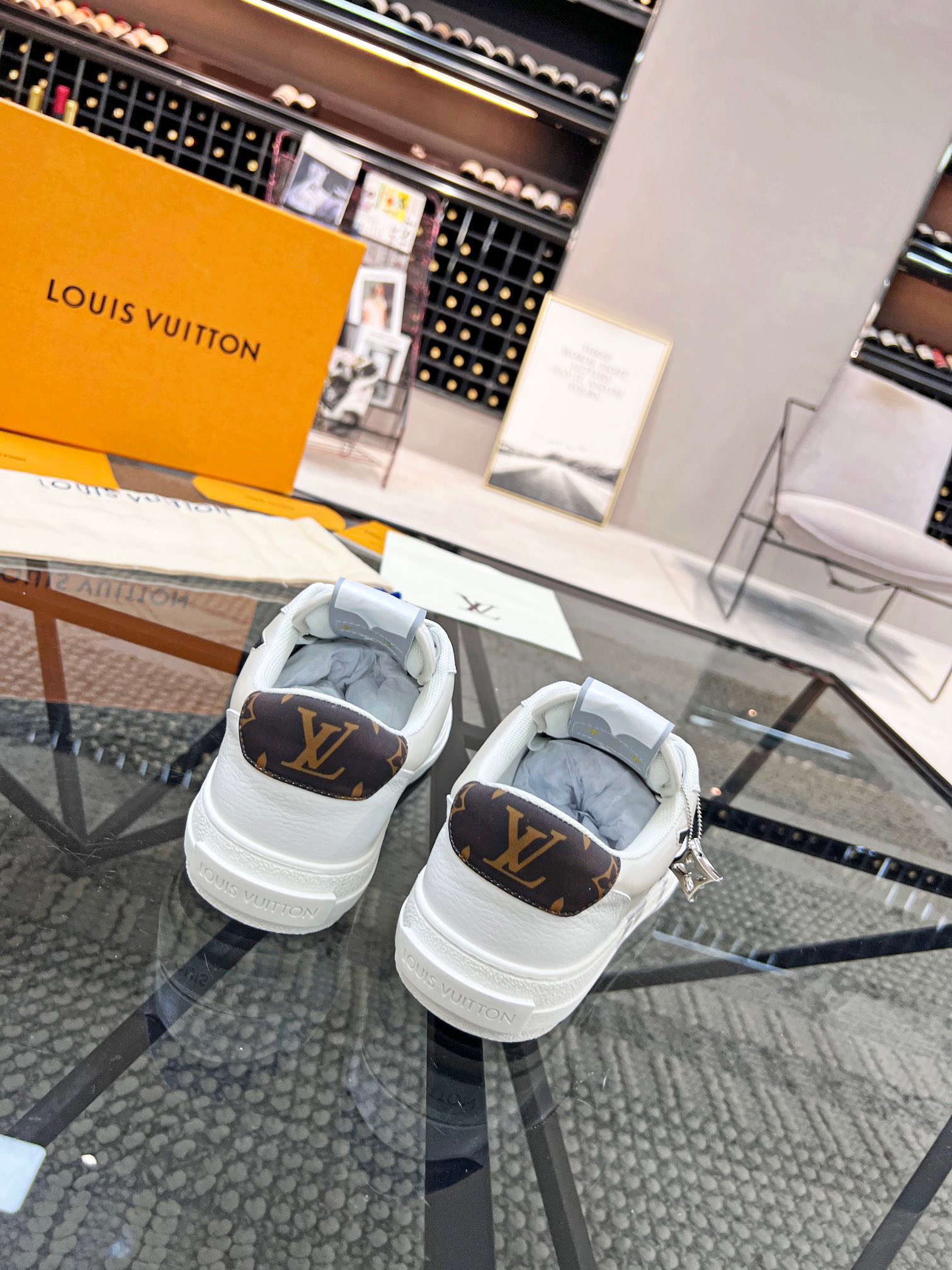 Giày Nam Louis Vuitton Siêu Cấp GNLV2565 z3546081585253 d119a75394e732161449421e352a7f49 510x680 - Giày Nam Louis Vuitton Siêu Cấp GNLV2565