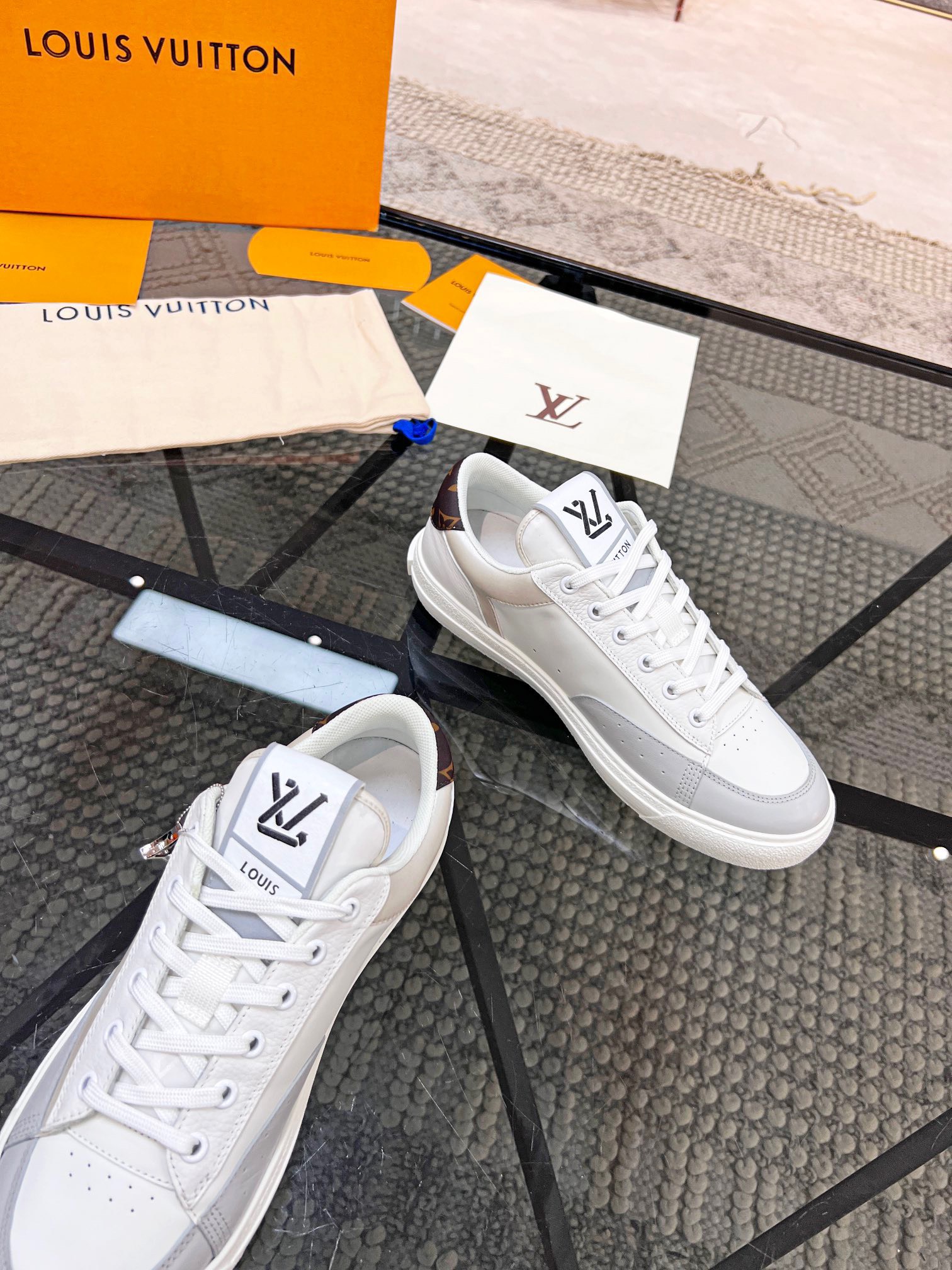 Giày Nam Louis Vuitton Siêu Cấp GNLV2565 z3546081678815 d1da6c2bcef68d5fe2a9fc45d1e637e0 510x680 - Giày Nam Louis Vuitton Siêu Cấp GNLV2565
