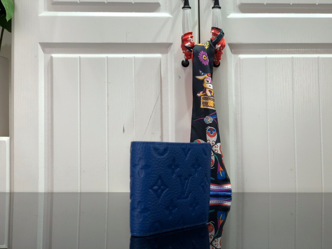 Ví nam Louis Vuitton Siêu Cấp TXNLV2570 z3551733980951 c3d2014c0aca0d1f0b9cdac273d6e2a5 510x383 - Ví nam Louis Vuitton Siêu Cấp TXNLV2570
