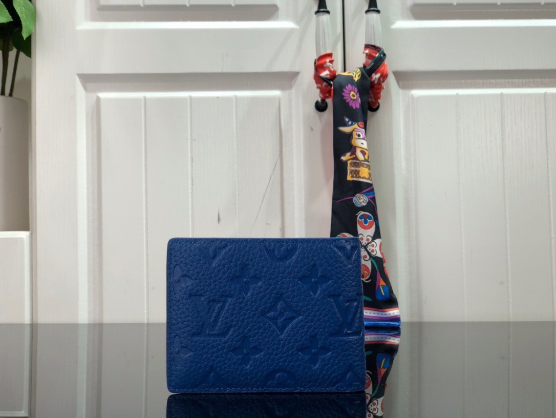 Ví nam Louis Vuitton Siêu Cấp TXNLV2570 z3551733983978 eba5d9c90e65f9248601889e201dcfe6 510x383 - Ví nam Louis Vuitton Siêu Cấp TXNLV2570