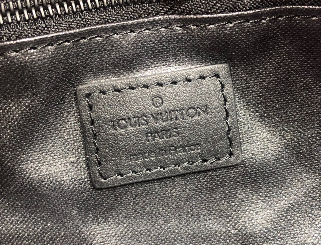 Ví nam Louis Vuitton Siêu Cấp TXNLV2572 z3551734630663 4fa78c0a461f4c485cf526cd87215f1b 510x390 - Ví nam Louis Vuitton Siêu Cấp TXNLV2572