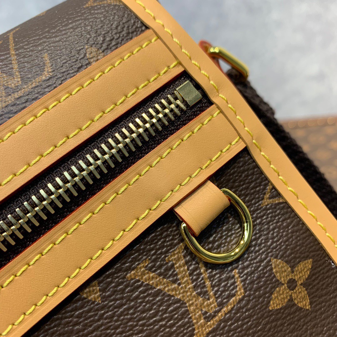 Túi xách nam Louis Vuitton Siêu Cấp TXNLV2591 z3578472316859 fd3282e54bfa9e9b2312063ee6ed5756 510x510 - Túi xách nam Louis Vuitton Siêu Cấp TXNLV2591