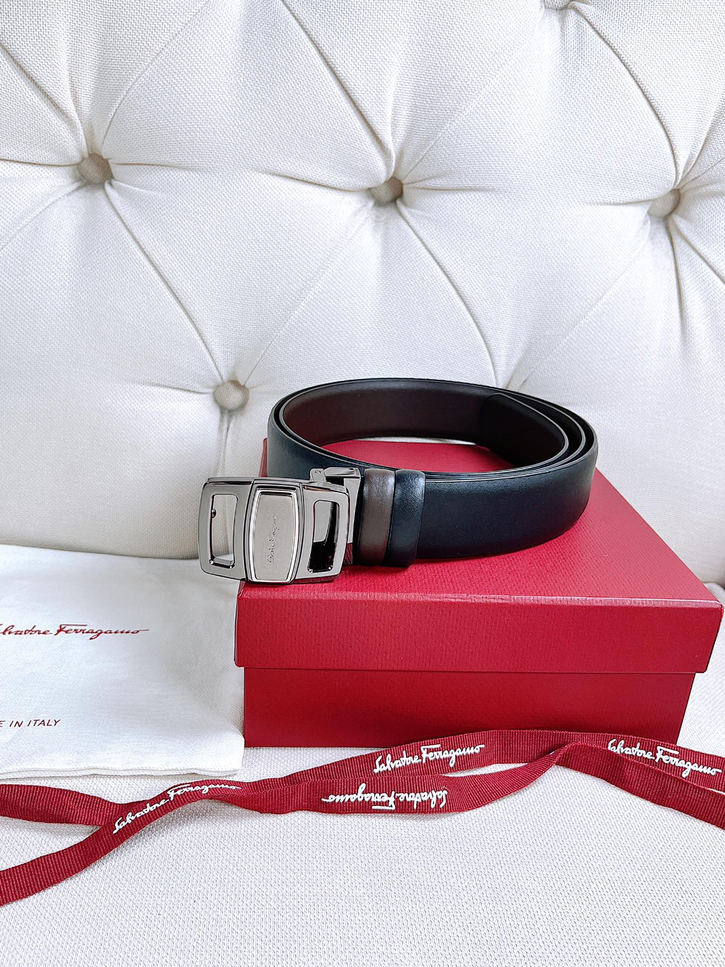 Thắt lưng nam Salvatore Ferragamo siêu cấp TLSC2594 z3583070583253 445694b6d28bd22245c9780f1eb43d97 510x680 - Thắt lưng nam Salvatore Ferragamo siêu cấp TLSC2594