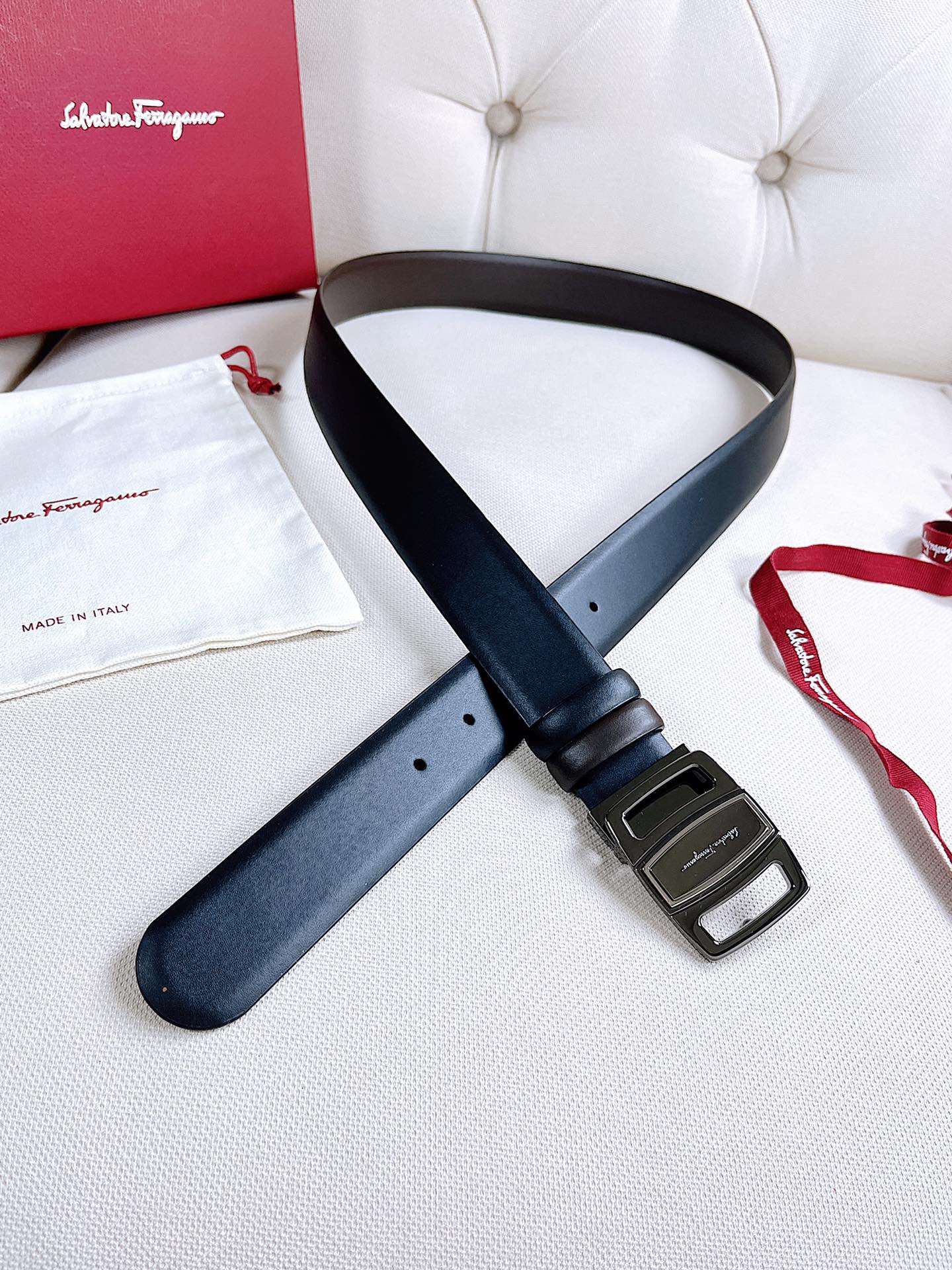 Thắt lưng nam Salvatore Ferragamo siêu cấp TLSC2594 z3583070594496 ec357c51f6a681df882521745f0dc163 510x680 - Thắt lưng nam Salvatore Ferragamo siêu cấp TLSC2594