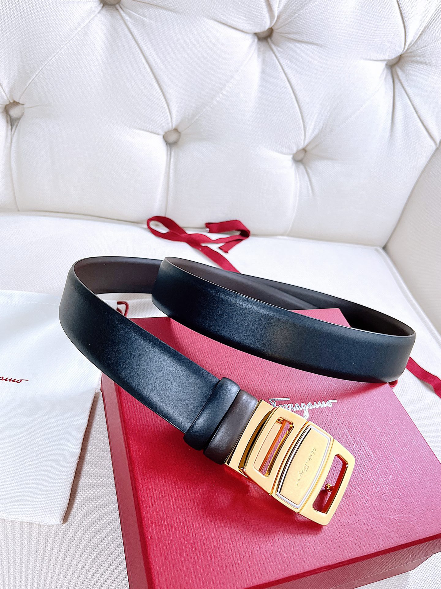 Thắt lưng nam Salvatore Ferragamo siêu cấp TLSC2596 z3583072015143 e8a96866e02d97a60f1922a4325d63c3 510x680 - Thắt lưng nam Salvatore Ferragamo siêu cấp TLSC2596