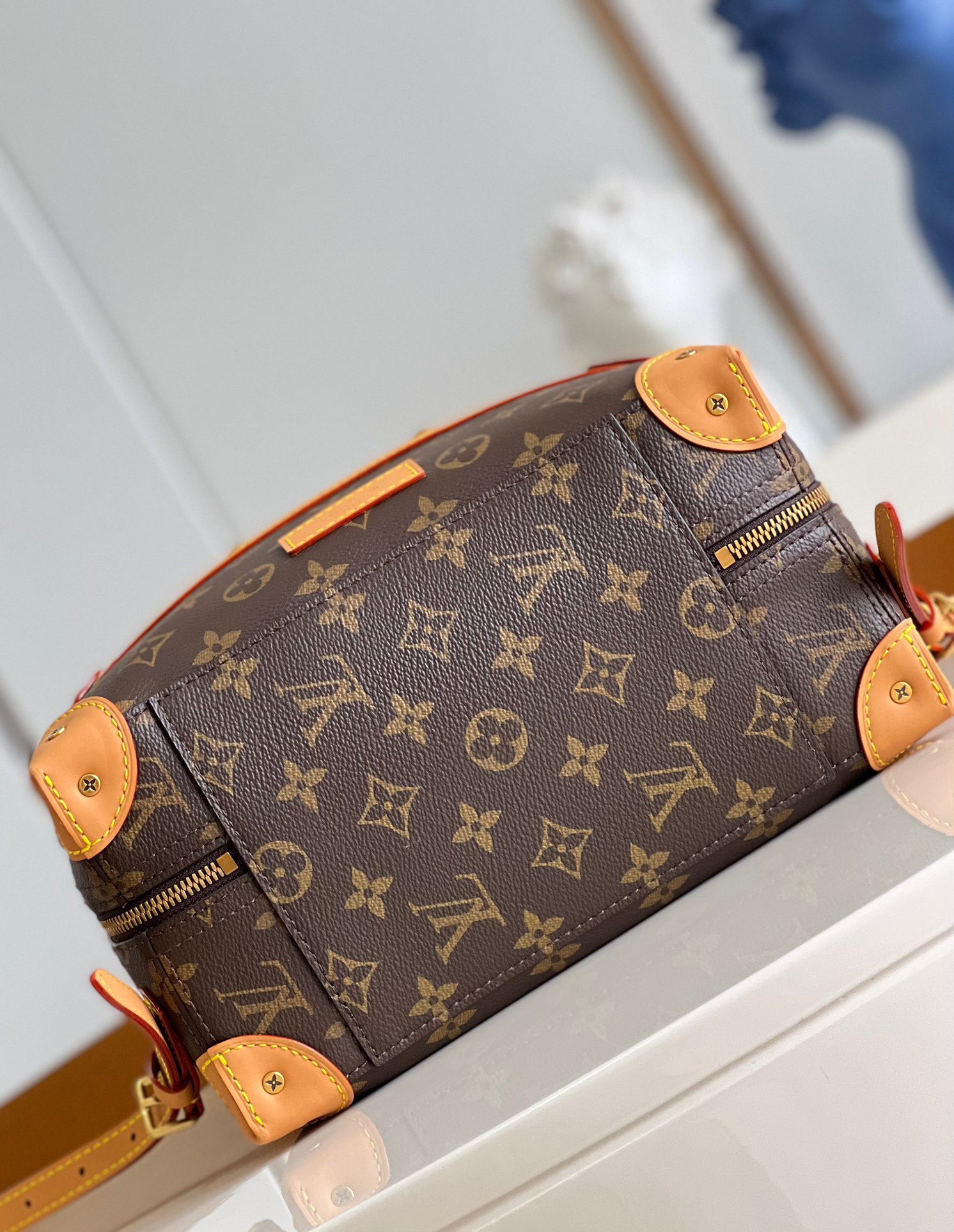 Túi xách nam Louis Vuitton Siêu Cấp TXNLV2617 z3603064337259 045f2250157e8d9666991d601379691c 510x658 - Túi xách nam Louis Vuitton Siêu Cấp TXNLV2617