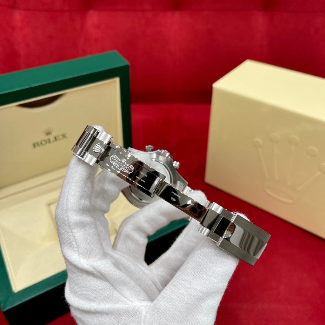 Đồng hồ Rolex Siêu Cấp DHRL2625 z3622862326496 522c7066bbf4766907741f104ad3985e 510x510 - Đồng hồ Rolex Siêu Cấp DHRL2625