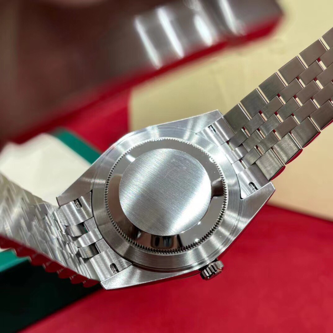 Đồng hồ Rolex Siêu Cấp DHRL2629 z3622863414662 a2cb8ab0056048036e901593c12b0414 510x510 - Đồng hồ Rolex Siêu Cấp DHRL2629