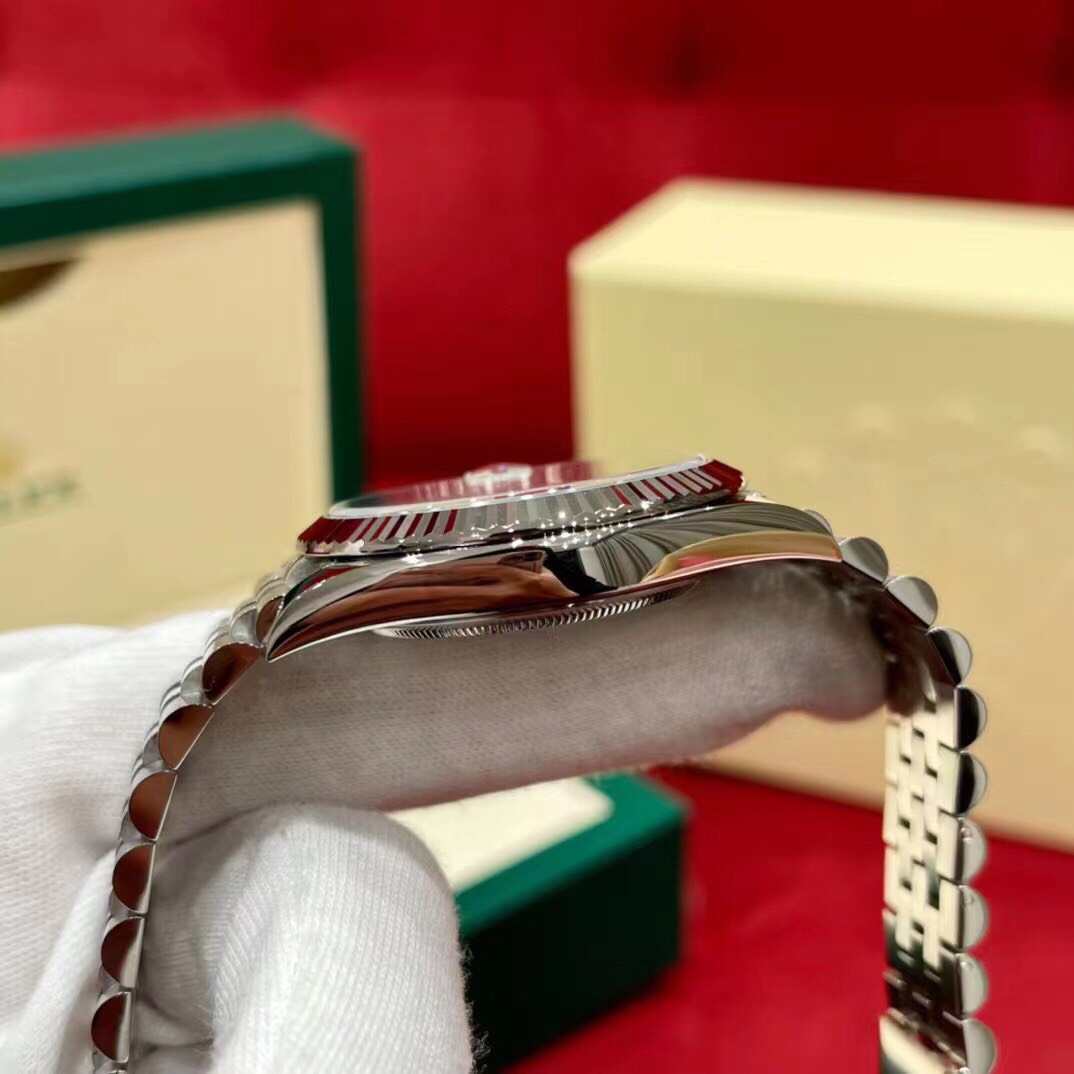 Đồng hồ Rolex Siêu Cấp DHRL2629 z3622863421216 dee884c57c36b2a8225e328d5314b3c8 510x510 - Đồng hồ Rolex Siêu Cấp DHRL2629