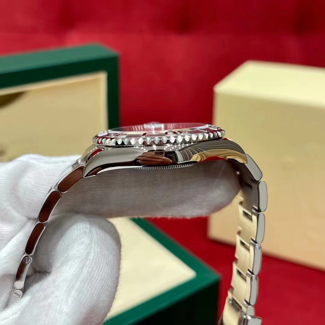 Đồng hồ Rolex Siêu Cấp DHRL2630 z3622863777911 ae3436652e8e5e885d3b1440a4b6695a 510x510 - Đồng hồ Rolex Siêu Cấp DHRL2630