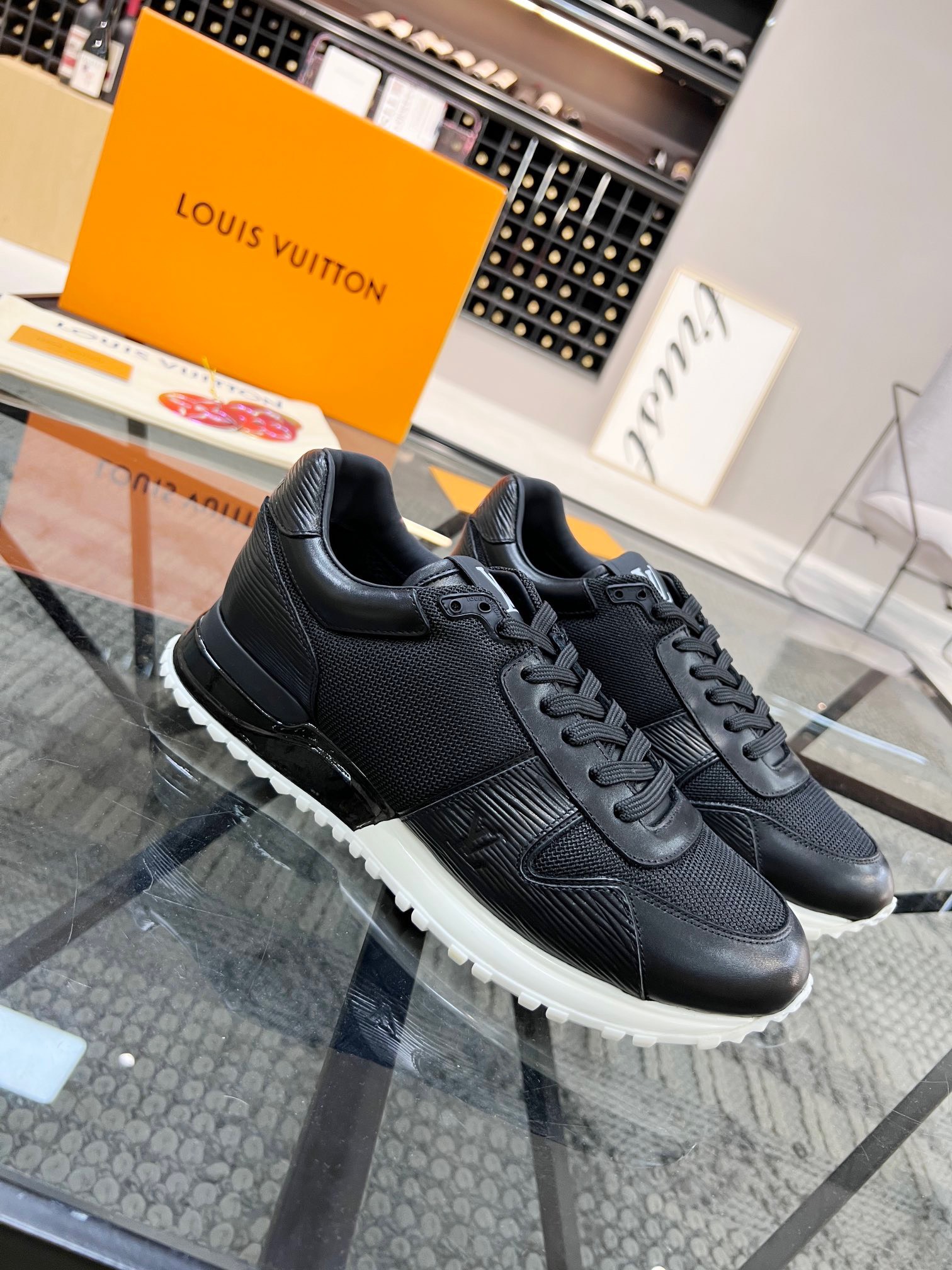 Giày Nam Louis Vuitton Siêu Cấp GNLV2649 z3644147617439 e4baa7ec07be5ebeb5669300c9026cef 510x680 - Giày Nam Louis Vuitton Siêu Cấp GNLV2649