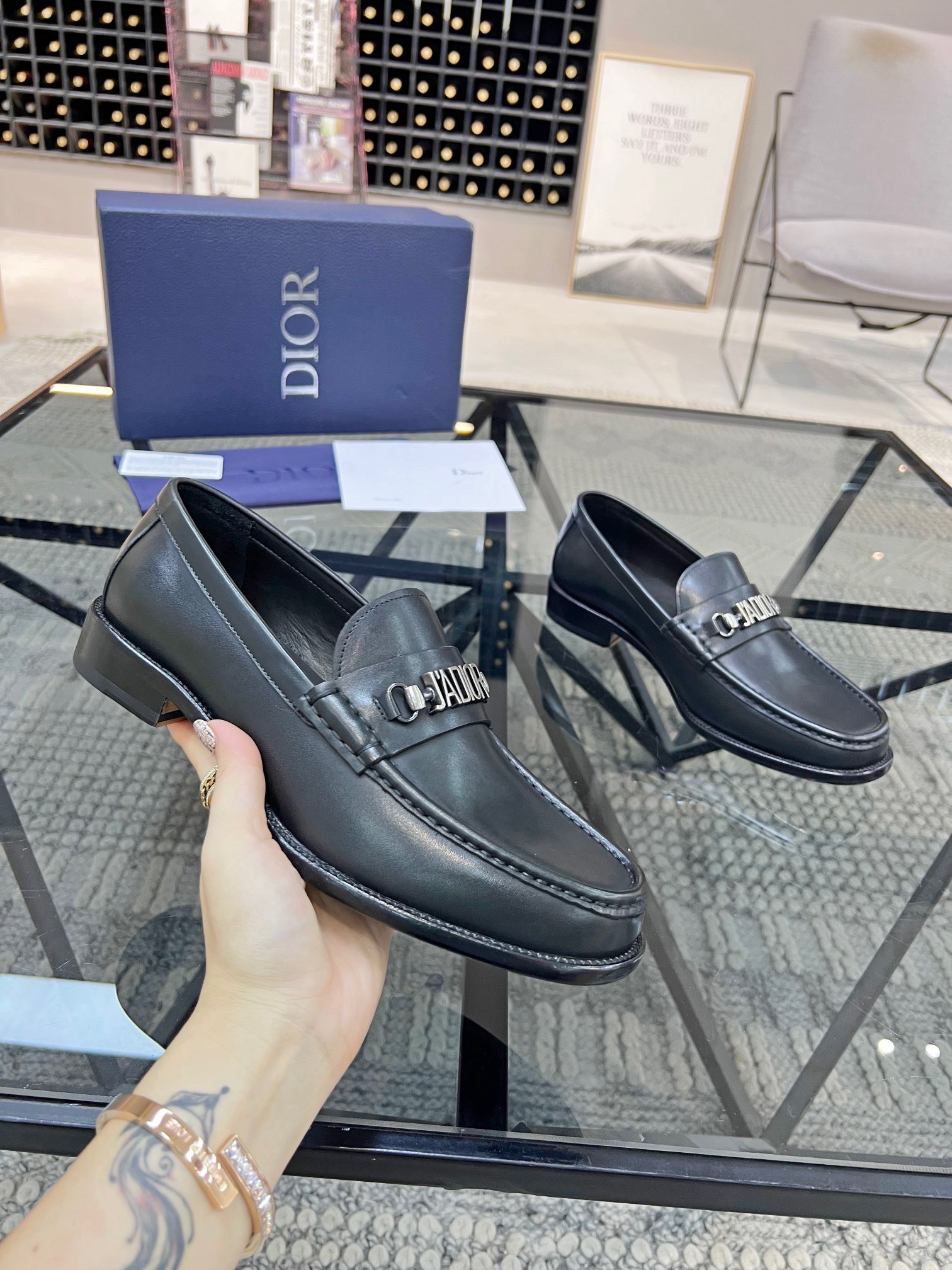 Giày nam Dior siêu cấp GNSC2658 z3658034740448 eeed5e664a06d698bf96161d8492bef8 510x680 - Giày nam Dior siêu cấp GNSC2658