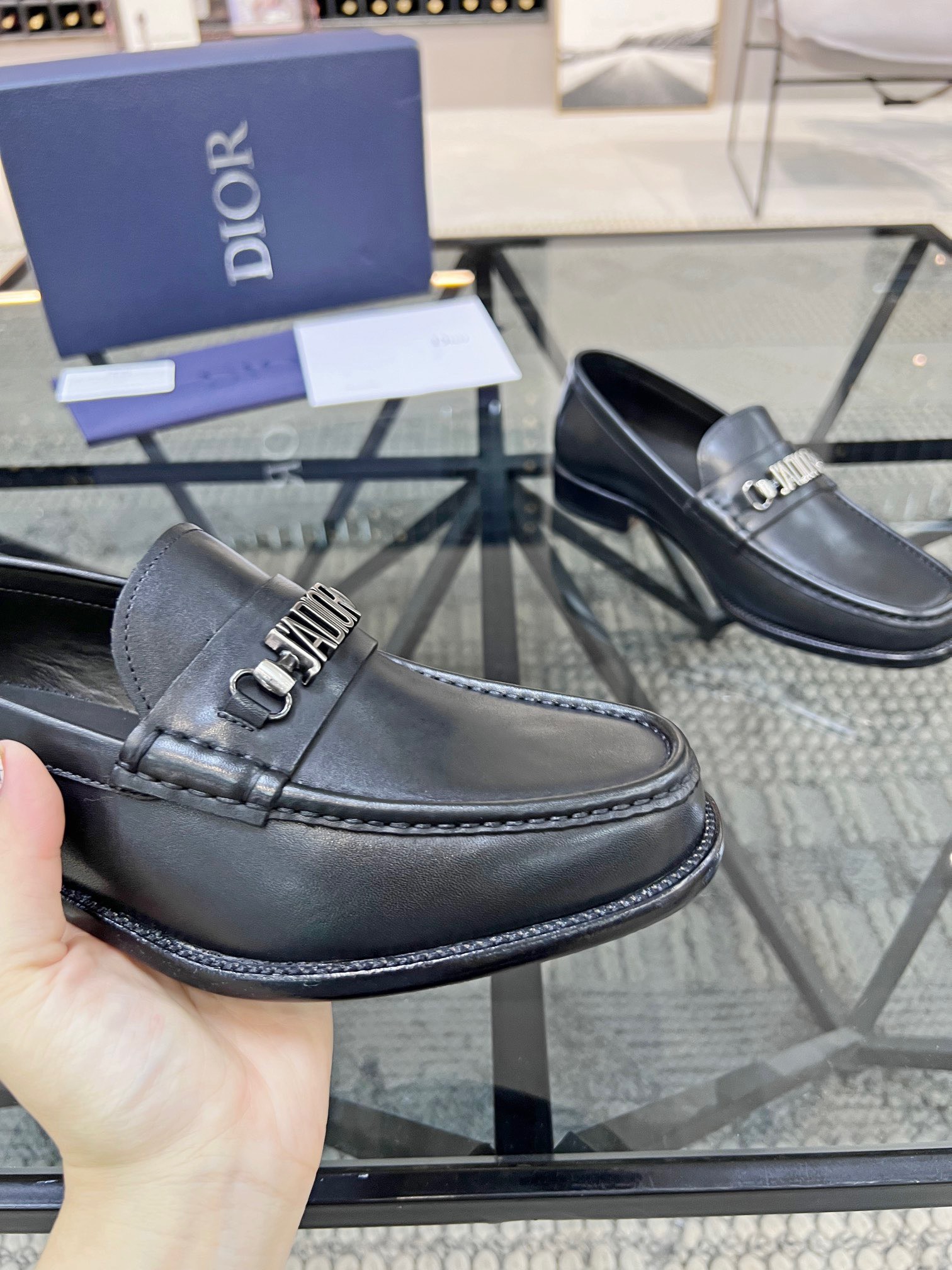 Giày nam Dior siêu cấp GNSC2658 z3658034792299 47ac0f79a7114ea74b1f10736811d95d 510x680 - Giày nam Dior siêu cấp GNSC2658