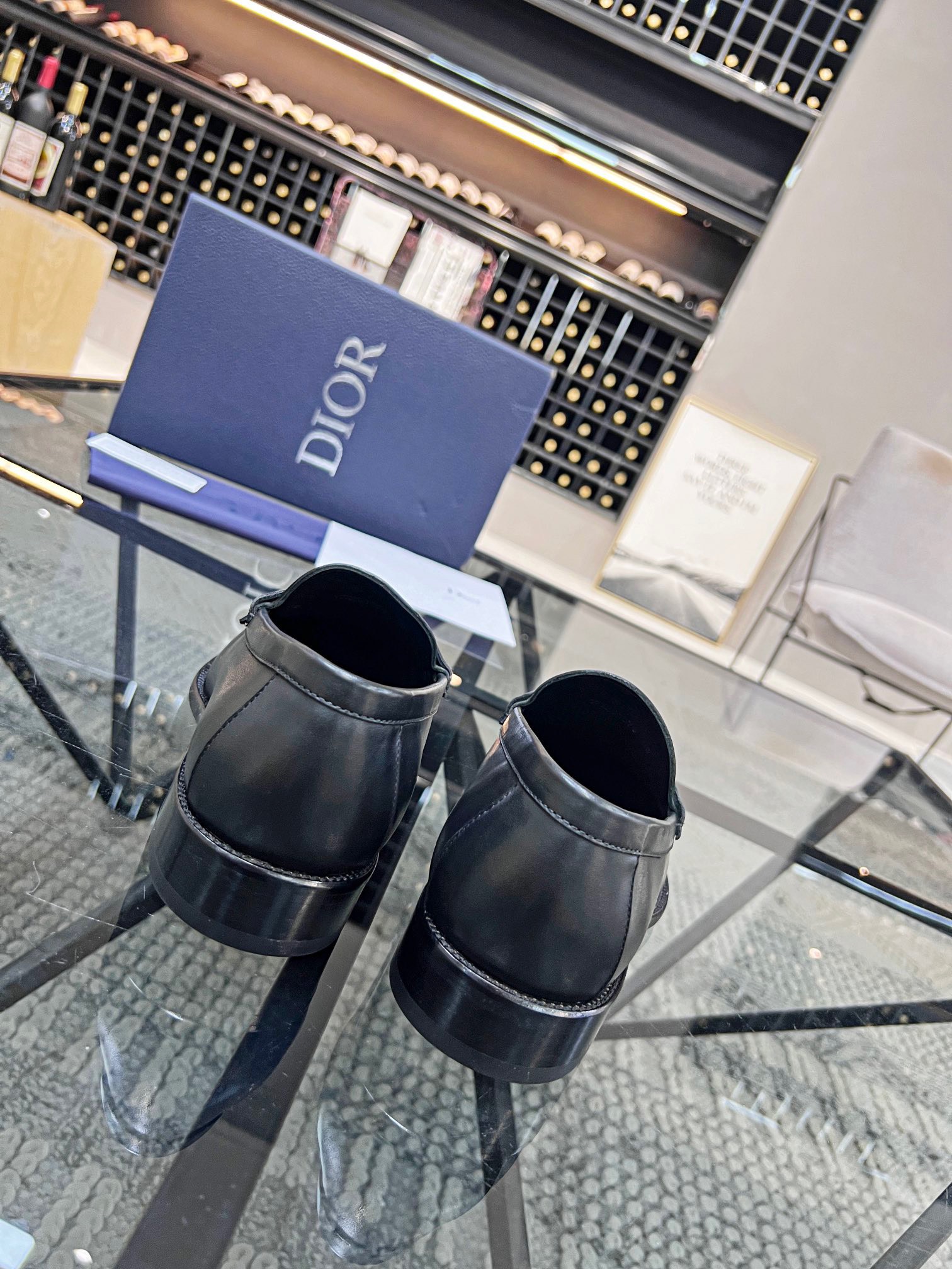 Giày nam Dior siêu cấp GNSC2658 z3658034879416 e8a292fc658a2a0862538d1fe2825d61 510x680 - Giày nam Dior siêu cấp GNSC2658