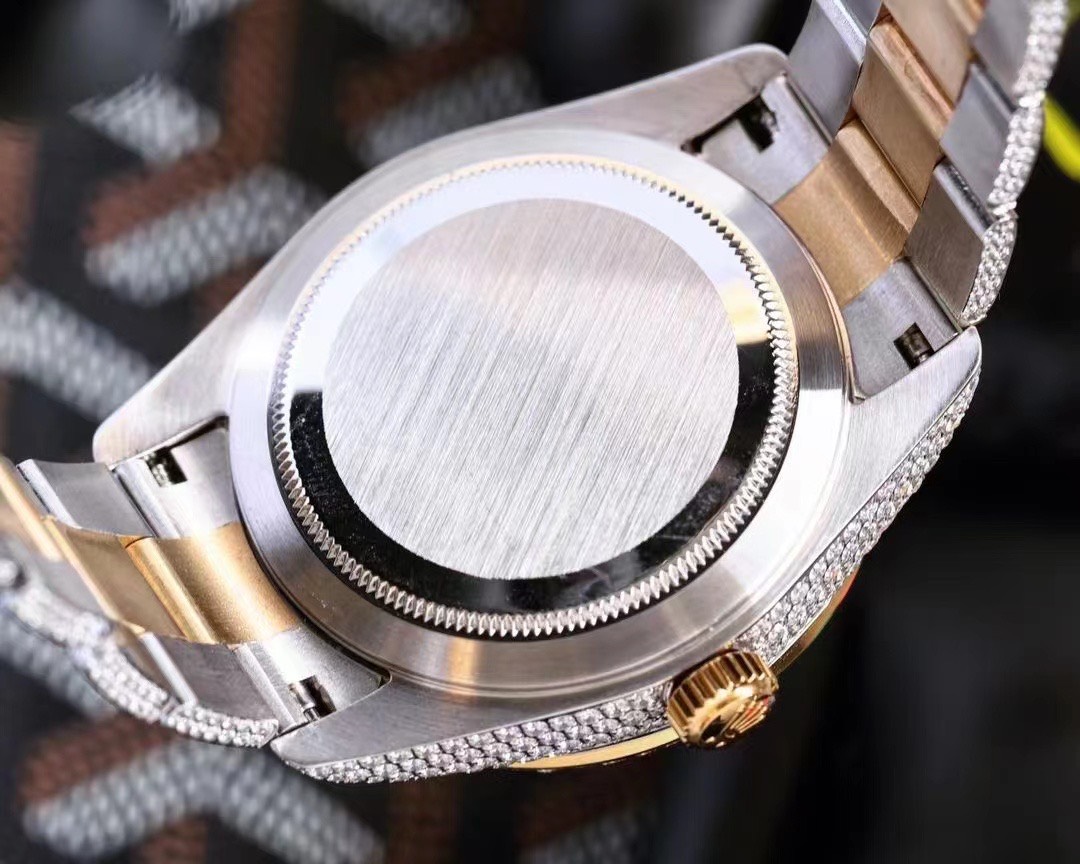 Đồng hồ Rolex Siêu Cấp DHRL2662 z3661185124324 9e82b684f9bdd4f6dc6279681643913f 510x408 - Đồng hồ Rolex Siêu Cấp DHRL2662