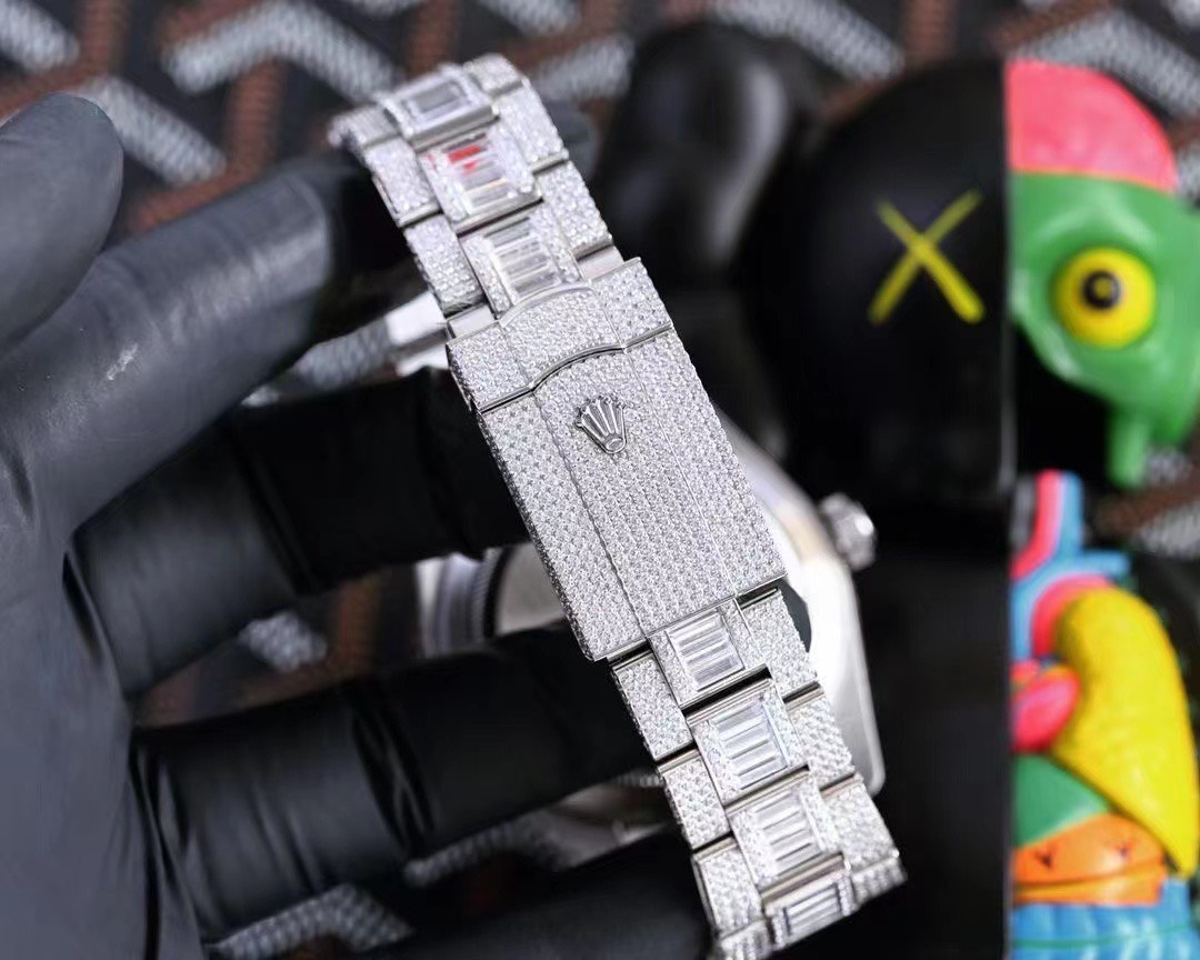 Đồng hồ Rolex Siêu Cấp DHRL2663 z3661185623997 68c4678d95c6551553bebcf78f1c540b 510x408 - Đồng hồ Rolex Siêu Cấp DHRL2663