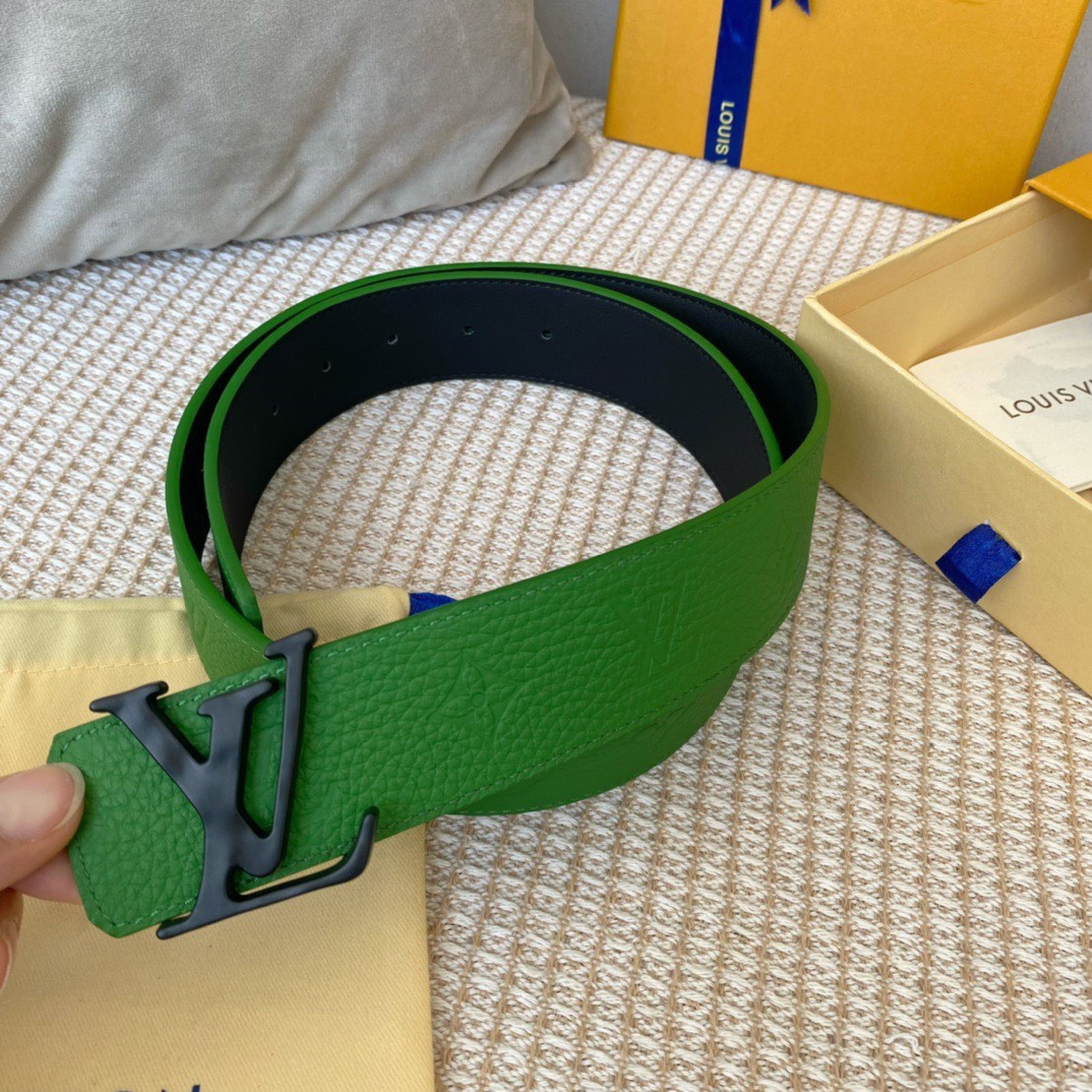 Thắt lưng nam Louis Vuitton siêu cấp TLSC2666 z3662043578712 25113696a10a45f791bec957297a6701 510x510 - Thắt lưng nam Louis Vuitton siêu cấp TLSC2666